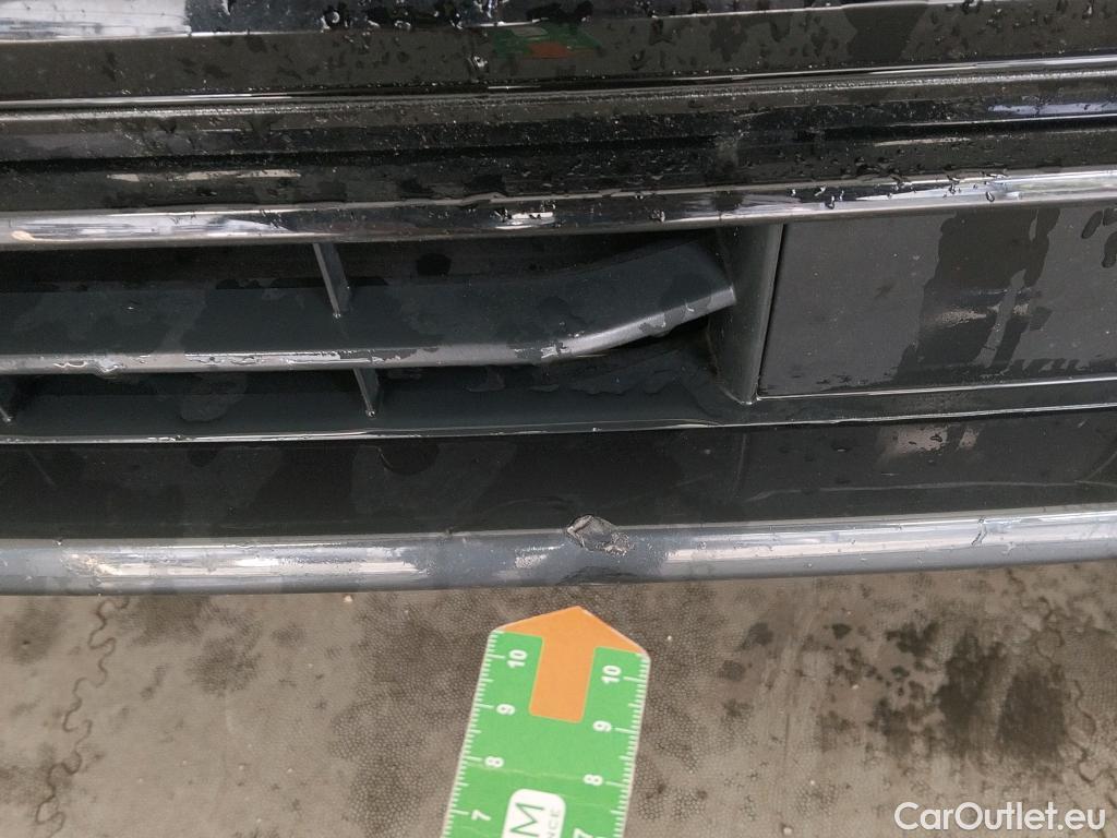  Audi  Q3 AUDI  Sportback / 2019 / 5P / todoterreno Black line 35 TDI 110kW (150CV) #2