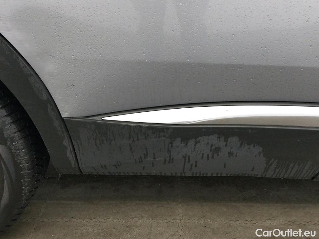  Peugeot  3008 PEUGEOT  Hybrid / 2020 / 5P / todoterreno 225 e-EAT8 Allure Pack #19