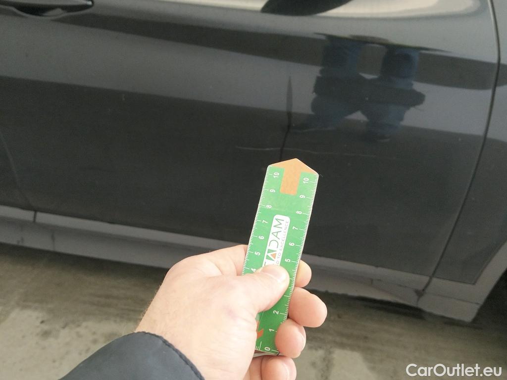  Bmw  X1 BMW  / 2015 / 5P / todoterreno sDrive18d #4