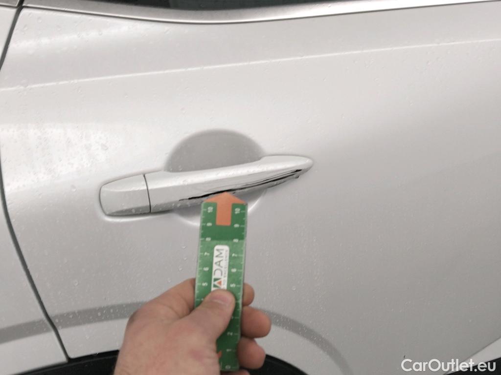  Land Rover  Discovery NISSAN QASHQAI / 2024 / 5P / todoterreno DIG-T 103kW (140CV) mHEV 4x2 Acenta #14