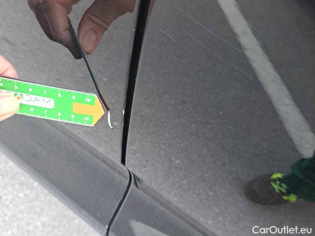  Volvo  XC 40 VOLVO XC40 / 2017 / 5P / todoterreno 1.5 T3 Momentum Pro Auto #32