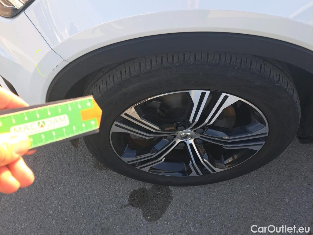  Volvo  XC 40 VOLVO XC40 / 2017 / 5P / todoterreno 1.5 T4 Twin Recharge Inscription Auto #5