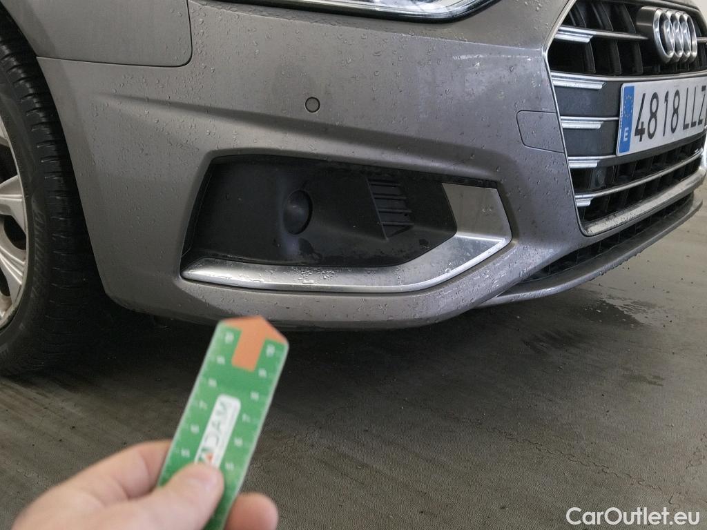  Audi  A4 AUDI  / 2019 / 4P / sedán Advanced 35 TDI 120kW (163CV) S tronic #12