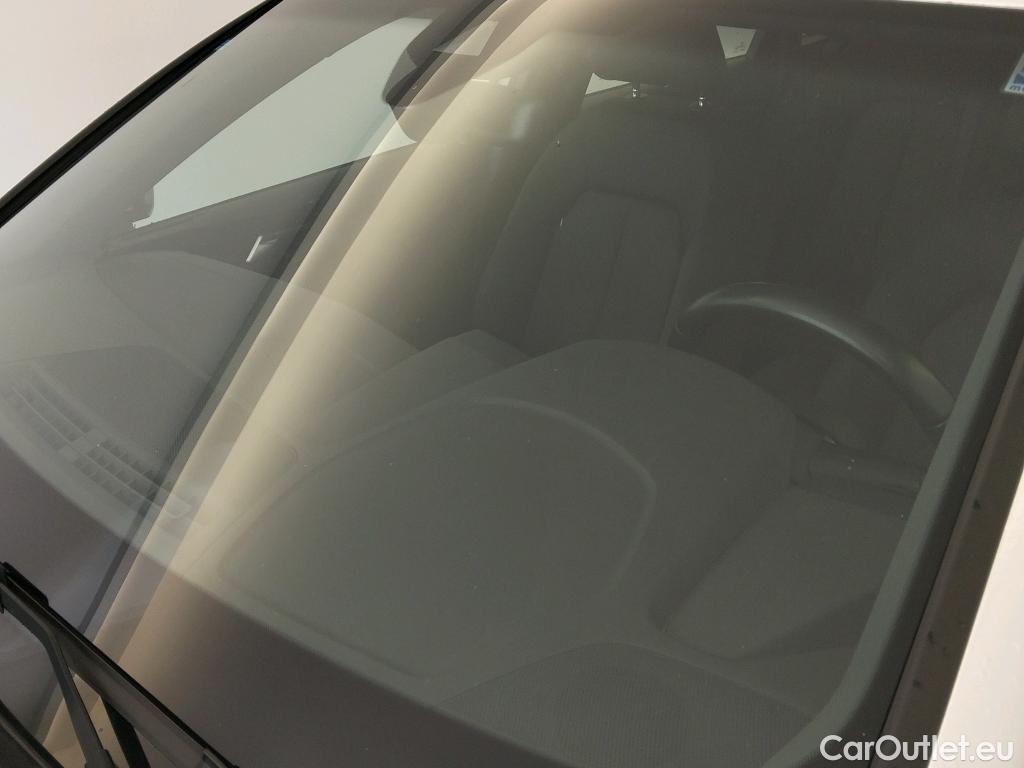  Audi  A3 AUDI  / 2020 / 5P / berlina con portón Sportback 30 TFSI 81kW (110CV) S tronic #1