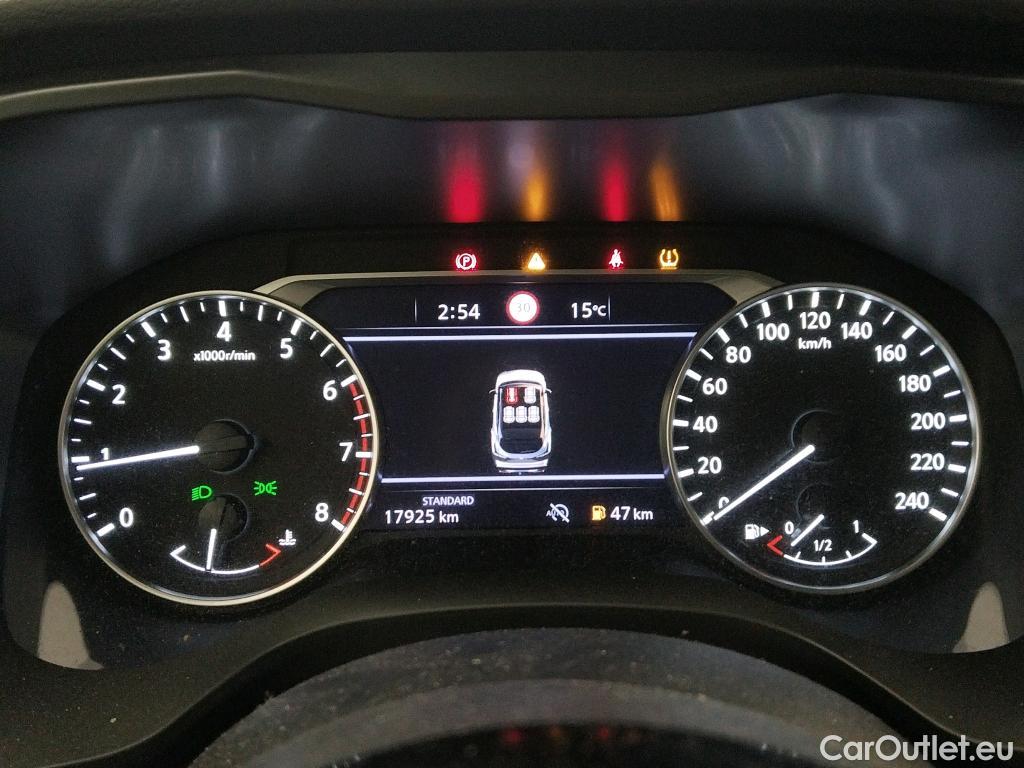  Land Rover  Discovery NISSAN QASHQAI / 2024 / 5P / todoterreno DIG-T 103kW (140CV) mHEV 4x2 Acenta #15