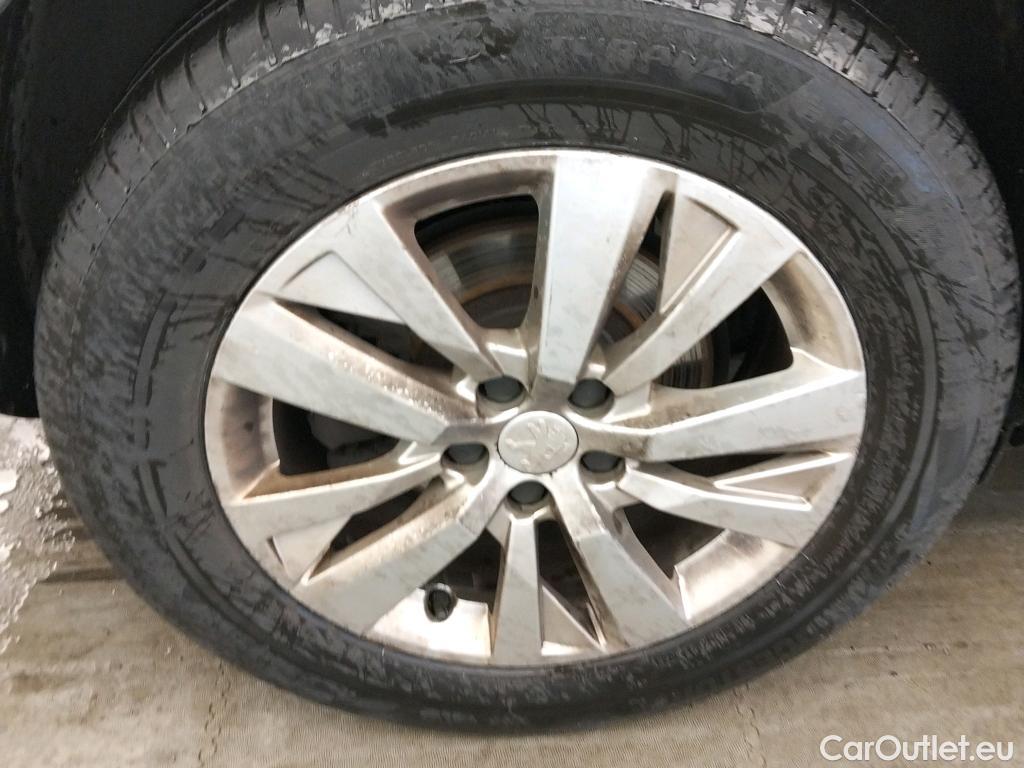  Peugeot  3008 PEUGEOT  / 2020 / 5P / todoterreno 1.5 BlueHDi 96kW (130CV) S&S Active Pack #9