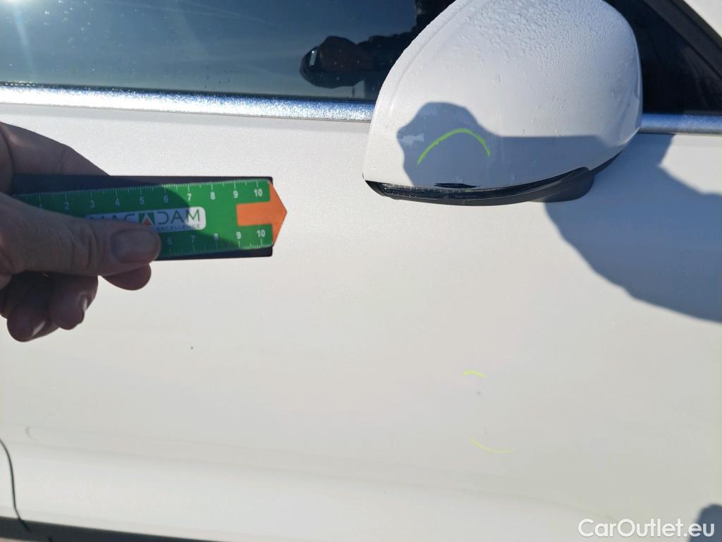  Volvo  XC 40 VOLVO XC40 / 2017 / 5P / todoterreno 1.5 T4 Twin Recharge Inscription Auto #9