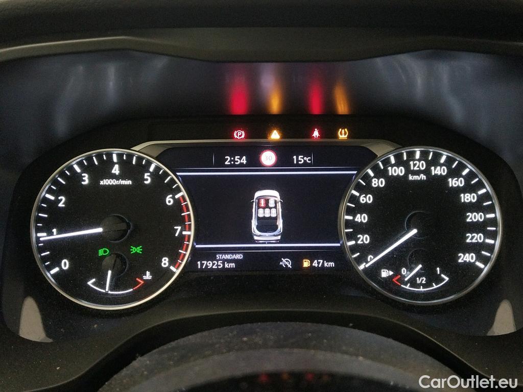  Land Rover  Discovery NISSAN QASHQAI / 2024 / 5P / todoterreno DIG-T 103kW (140CV) mHEV 4x2 Acenta #16