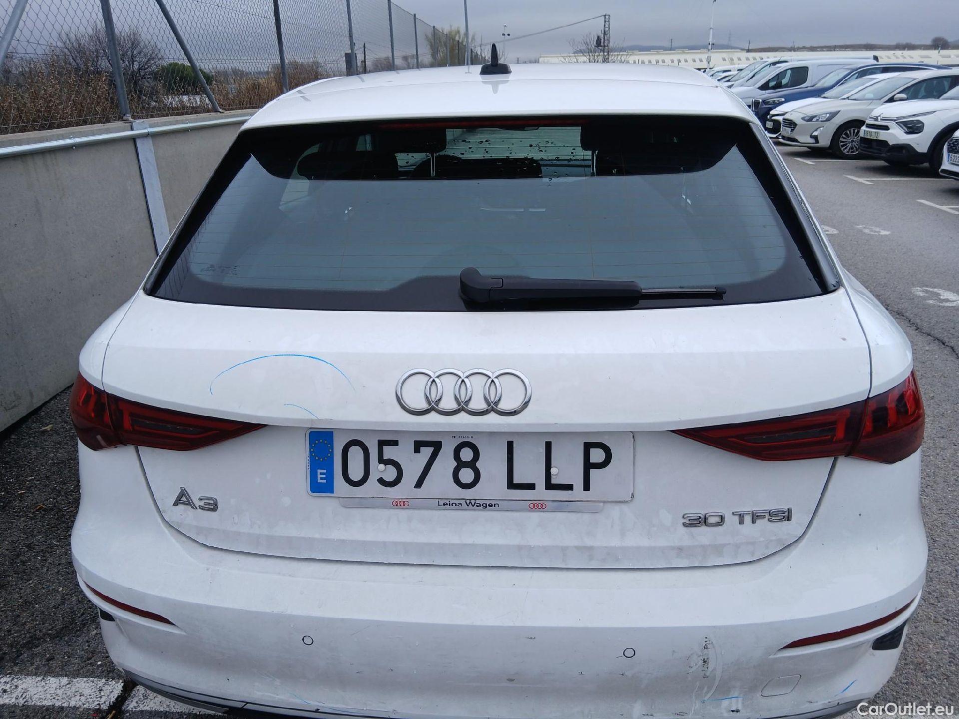  Audi  A3 AUDI  / 2020 / 5P / berlina con portón Sportback Advanced 30 TFSI 81kW Stron MildHybrid #30