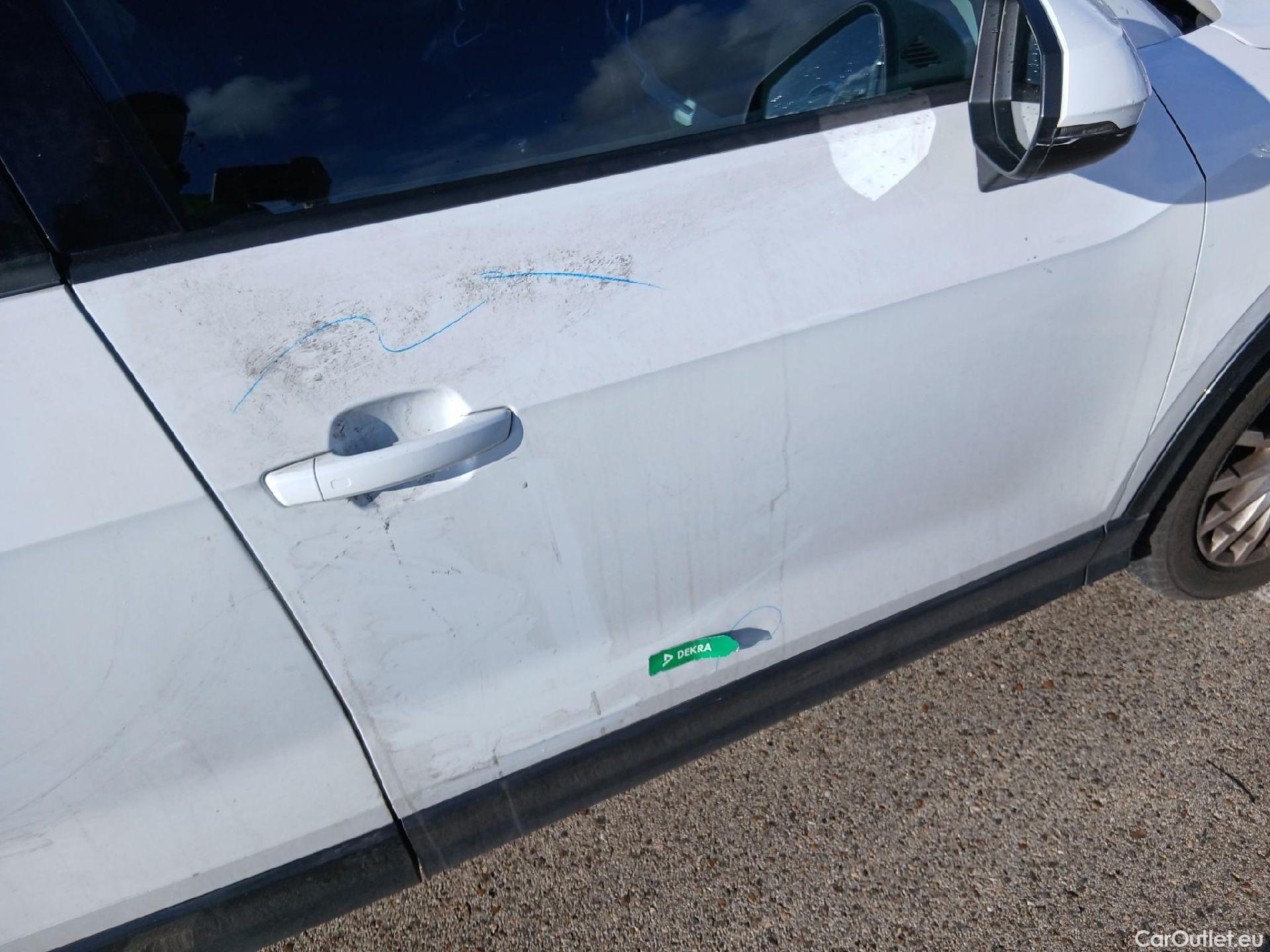  Audi  Q2 AUDI  / 2016 / 5P / todoterreno Design 30 TFSI 85kW (116CV) #55