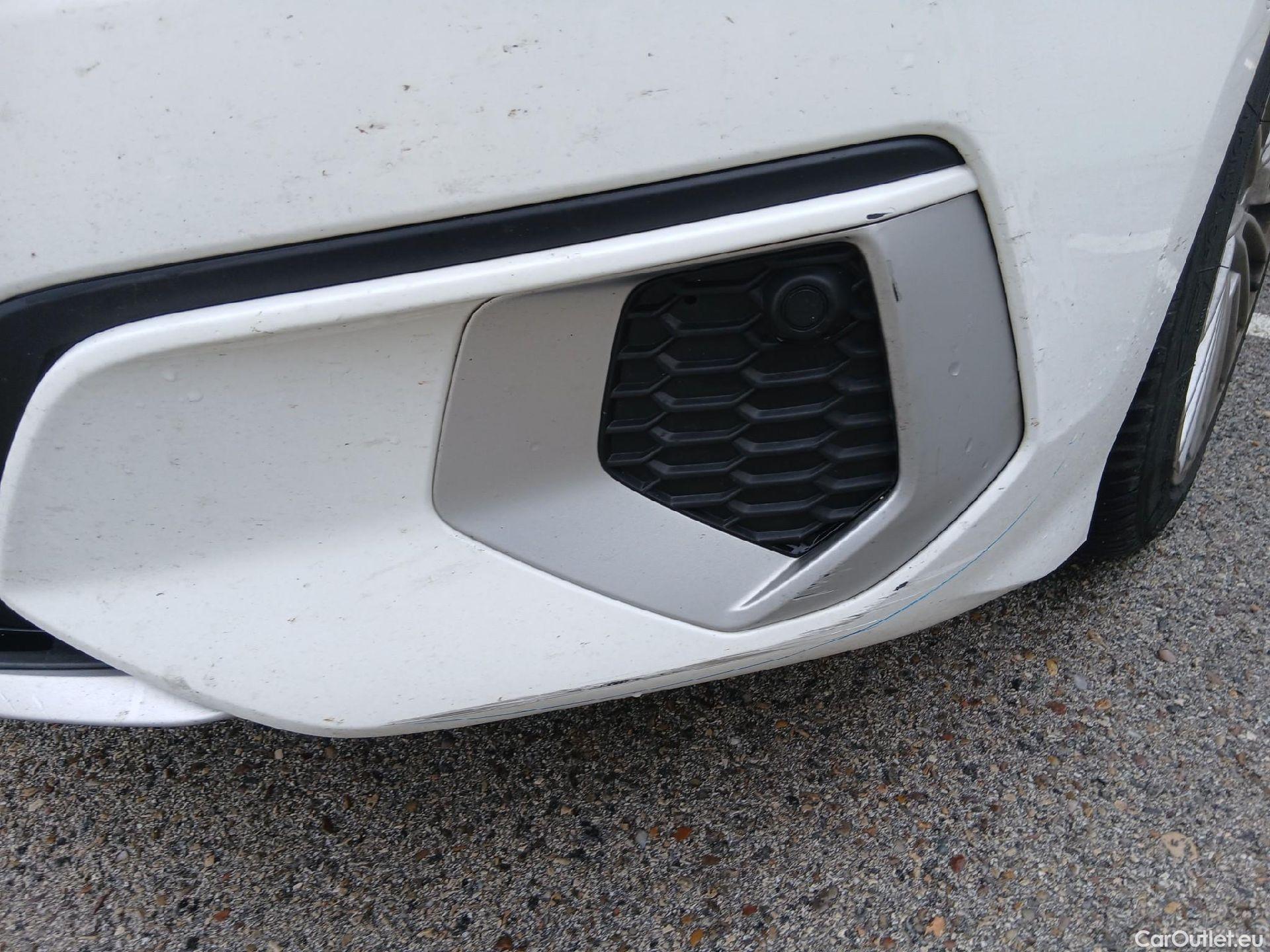  Audi  A3 AUDI  / 2020 / 5P / berlina con portón Sportback Advanced 30 TFSI 81kW Stron MildHybrid #7