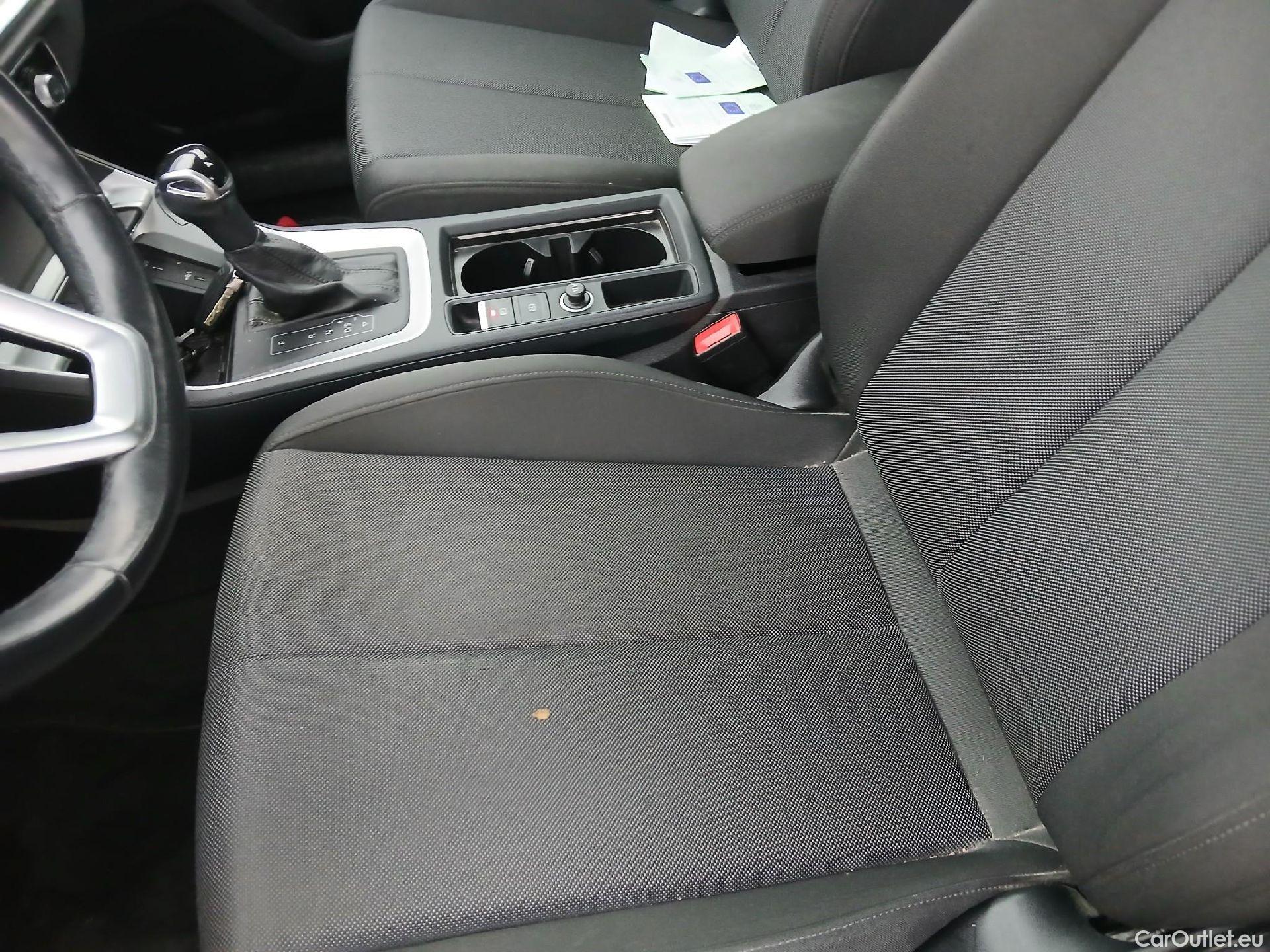  Audi  Q3 AUDI  / 2018 / 5P / todoterreno Advanced 35 TDI 110kW (150CV) S tronic (AC5) #2