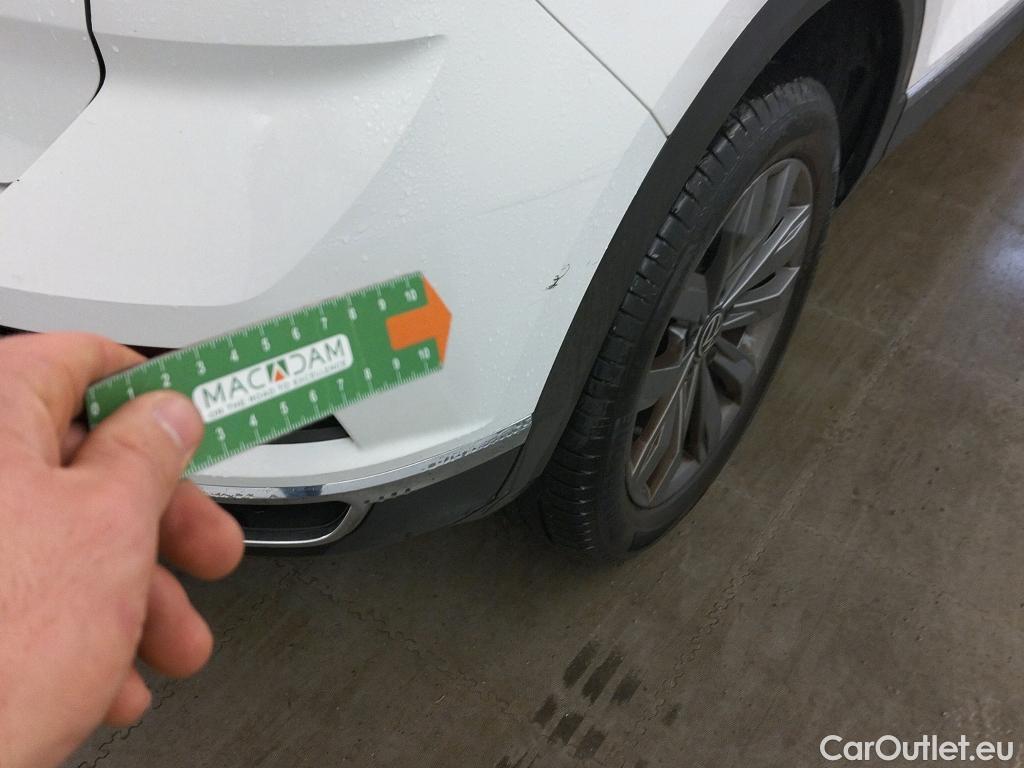  Volkswagen  T-ROC VOLKSWAGEN  / 2017 / 5P / todoterreno Sport 1.5 TSI 110kW (150CV) DSG #13