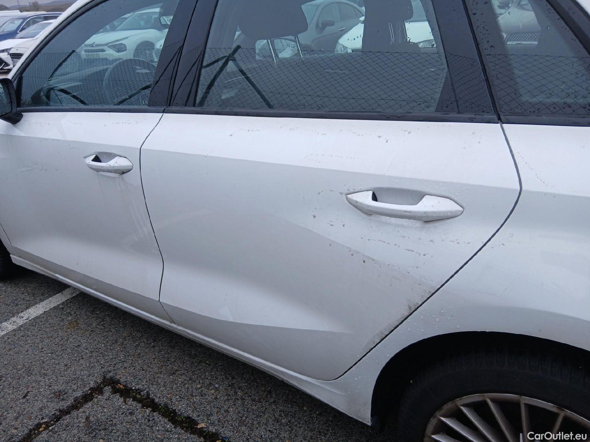  Audi  A3 AUDI  / 2020 / 5P / berlina con portón Sportback Advanced 30 TFSI 81kW Stron MildHybrid #13