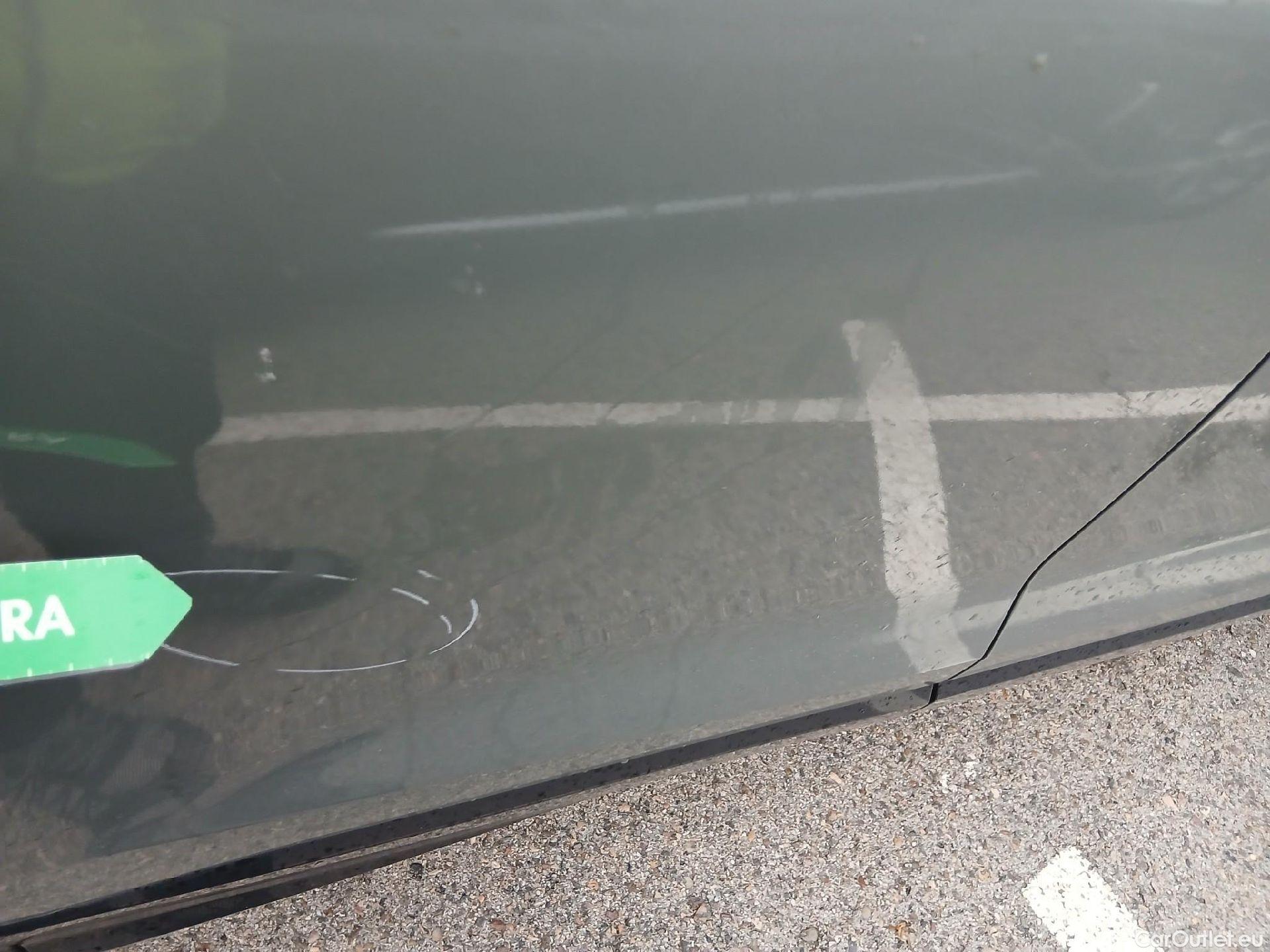  Audi  Q3 AUDI  / 2018 / 5P / todoterreno Advanced 35 TDI 110kW (150CV) S tronic (AC5) #17