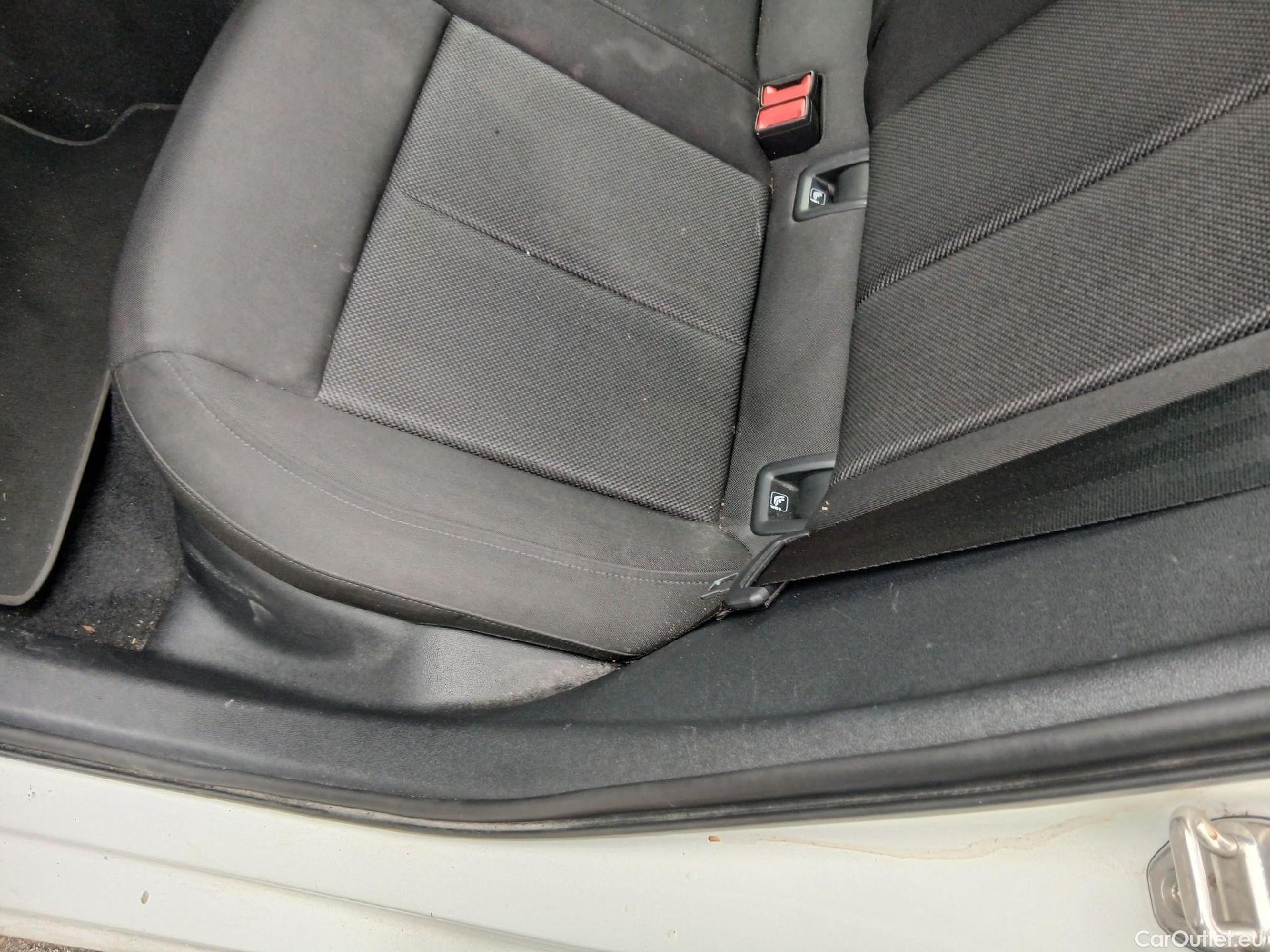  Audi  A3 AUDI  / 2020 / 5P / berlina con portón Sportback Advanced 30 TFSI 81kW Stron MildHybrid #22