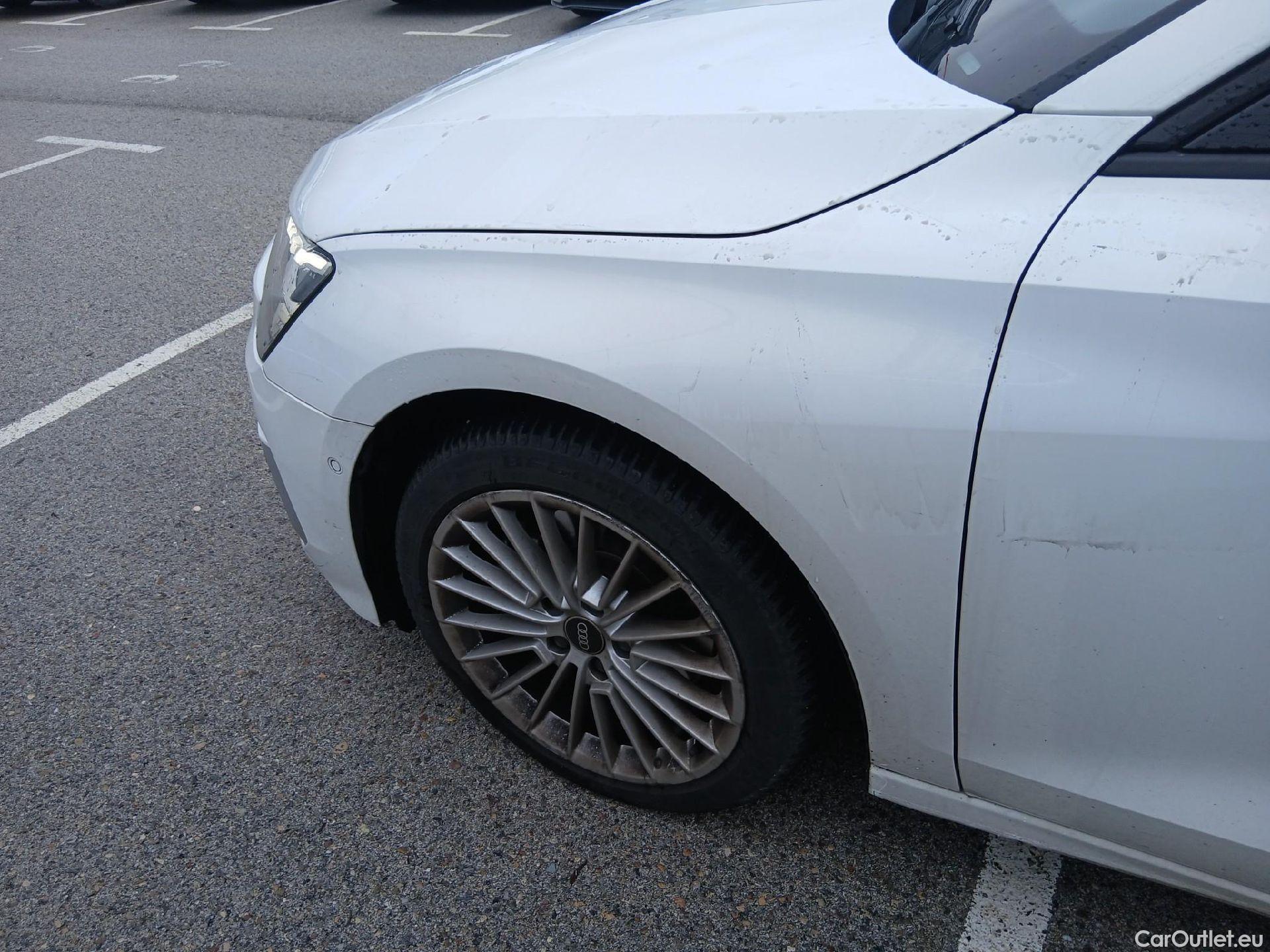  Audi  A3 AUDI  / 2020 / 5P / berlina con portón Sportback Advanced 30 TFSI 81kW Stron MildHybrid #43