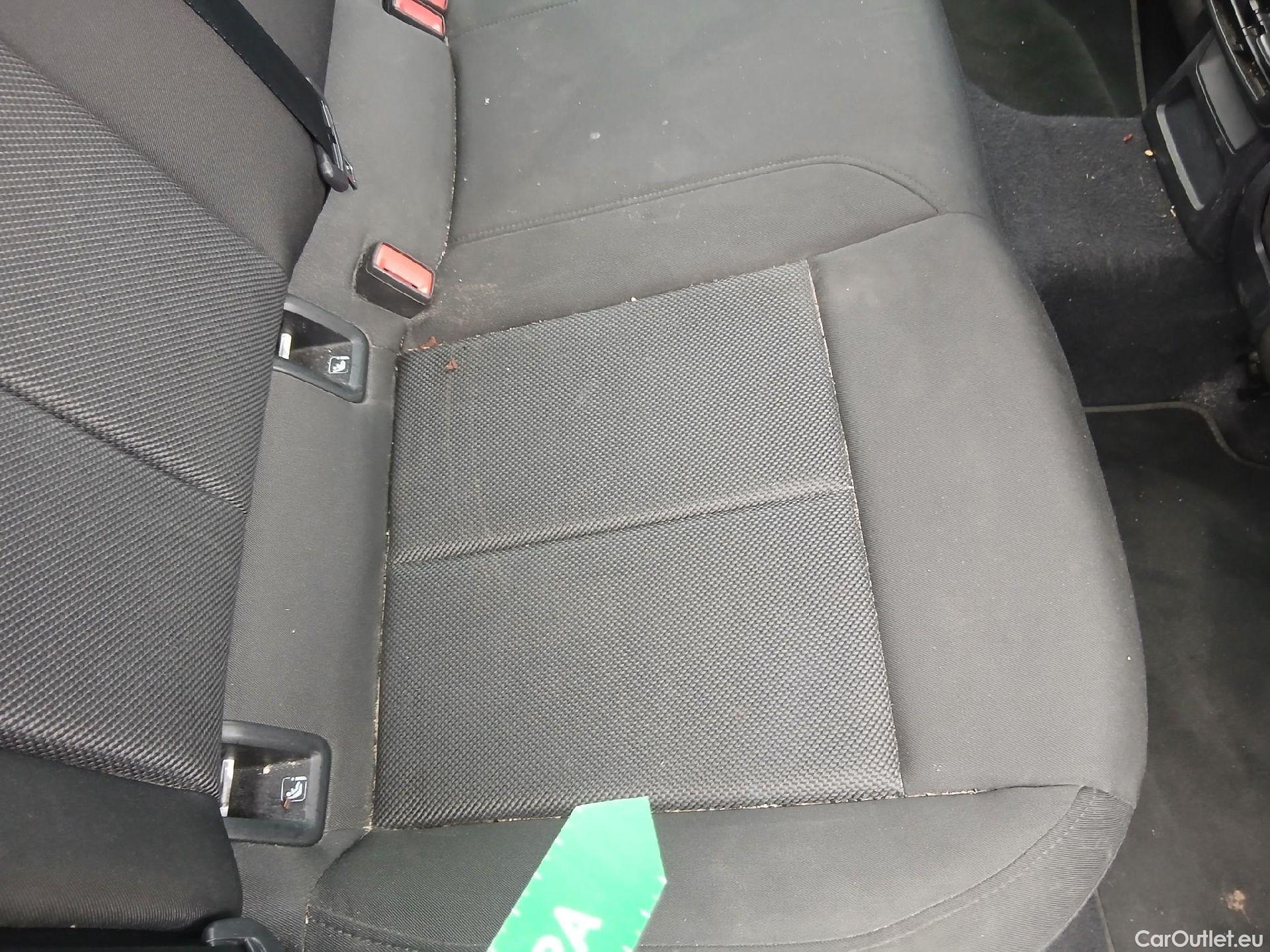  Audi  A3 AUDI  / 2020 / 5P / berlina con portón Sportback Advanced 30 TFSI 81kW Stron MildHybrid #17