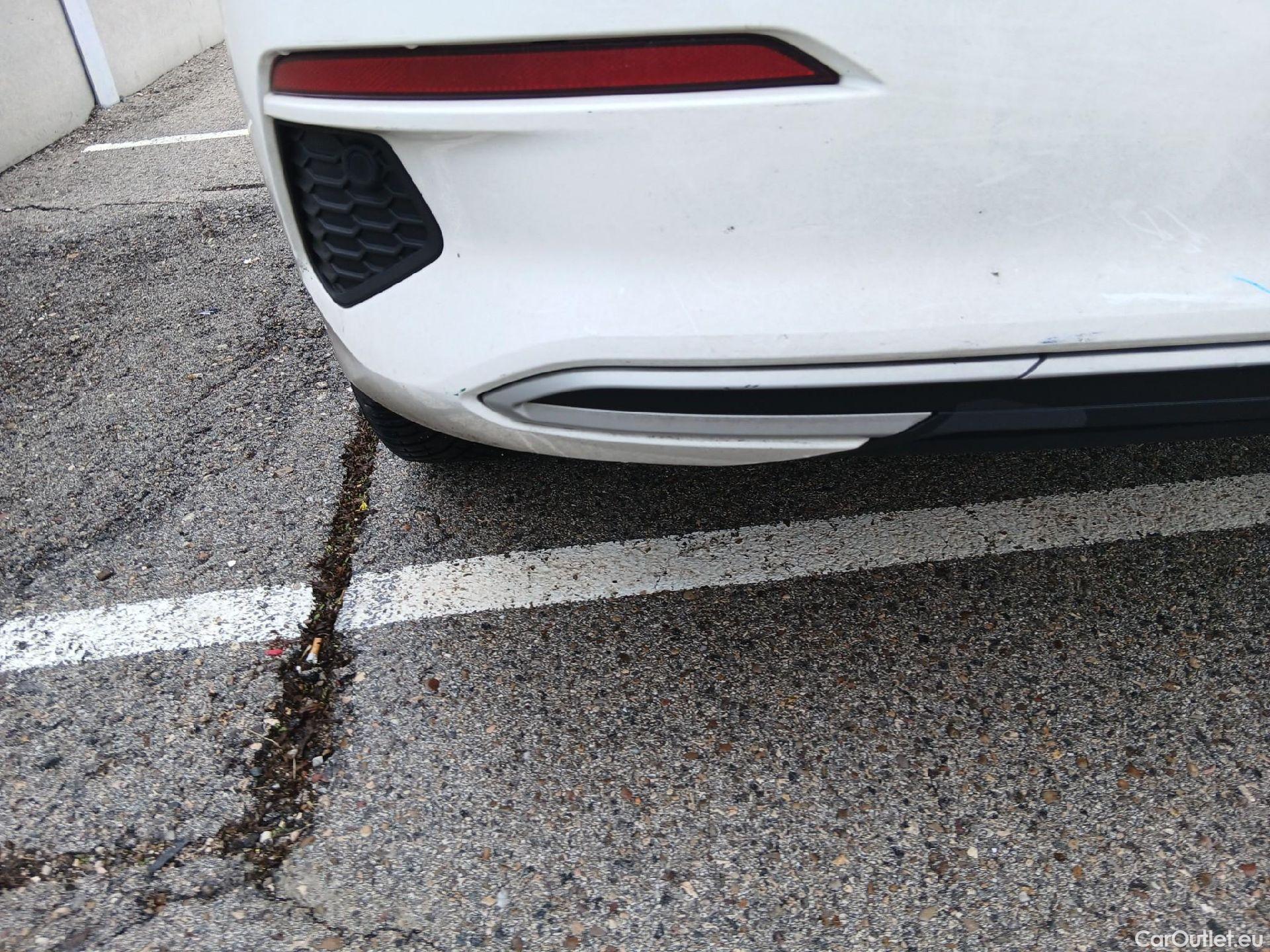  Audi  A3 AUDI  / 2020 / 5P / berlina con portón Sportback Advanced 30 TFSI 81kW Stron MildHybrid #28