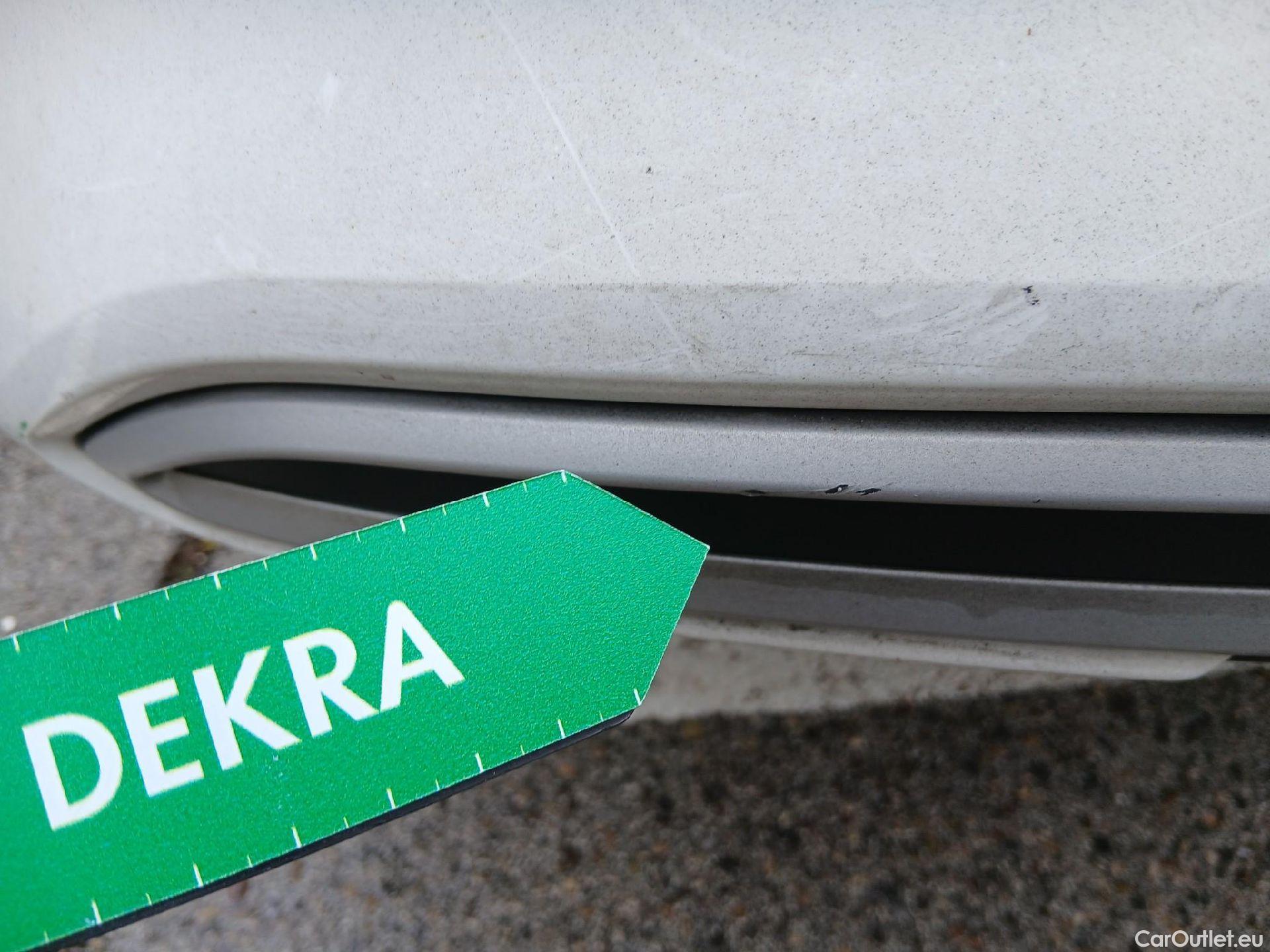  Audi  A3 AUDI  / 2020 / 5P / berlina con portón Sportback Advanced 30 TFSI 81kW Stron MildHybrid #29