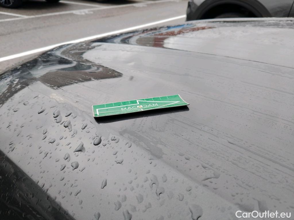  Bmw  Serie 1 BMW  / 2019 / 5P / berlina con portón 118i #6