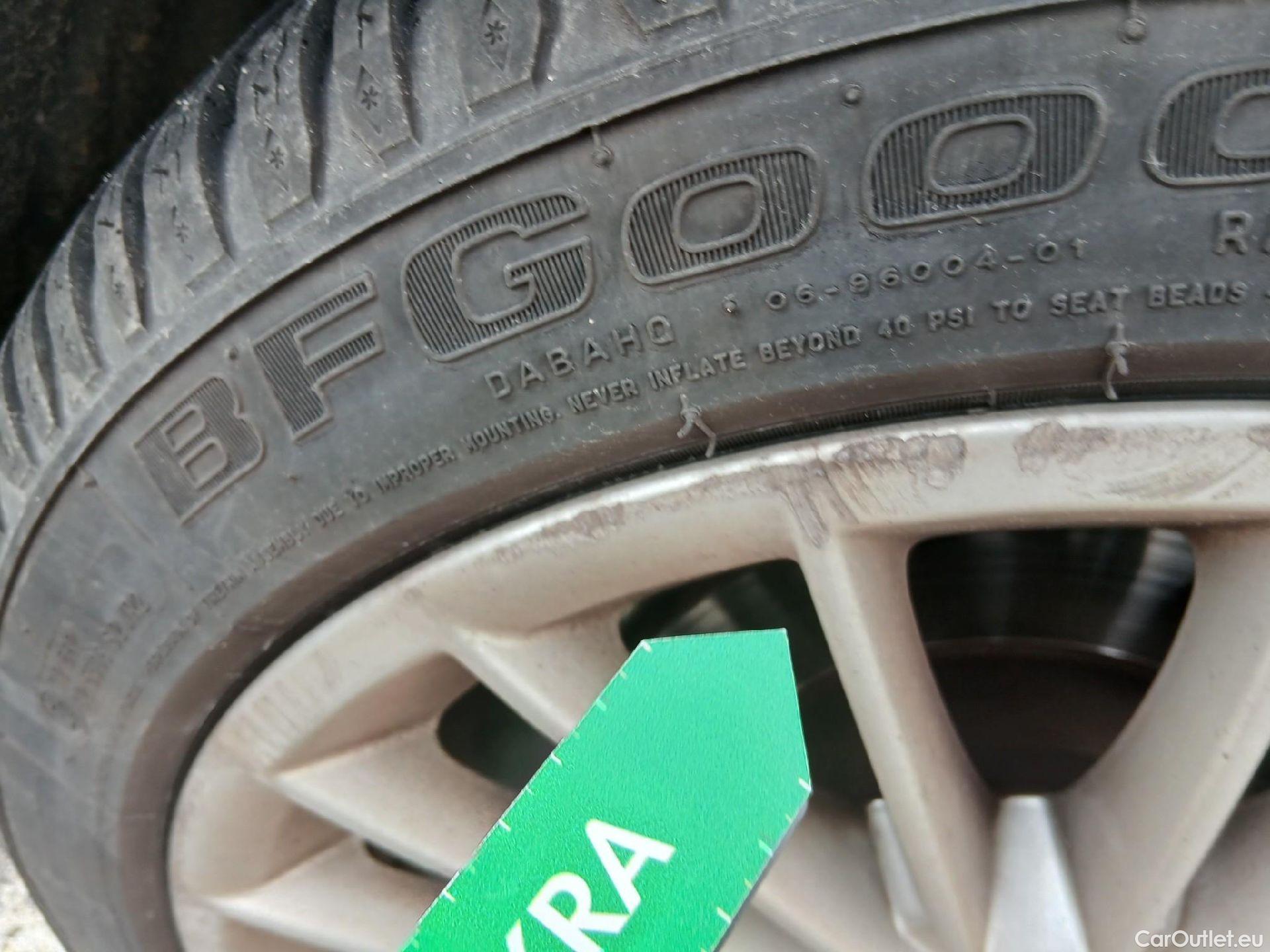  Audi  A3 AUDI  / 2020 / 5P / berlina con portón Sportback Advanced 30 TFSI 81kW Stron MildHybrid #34