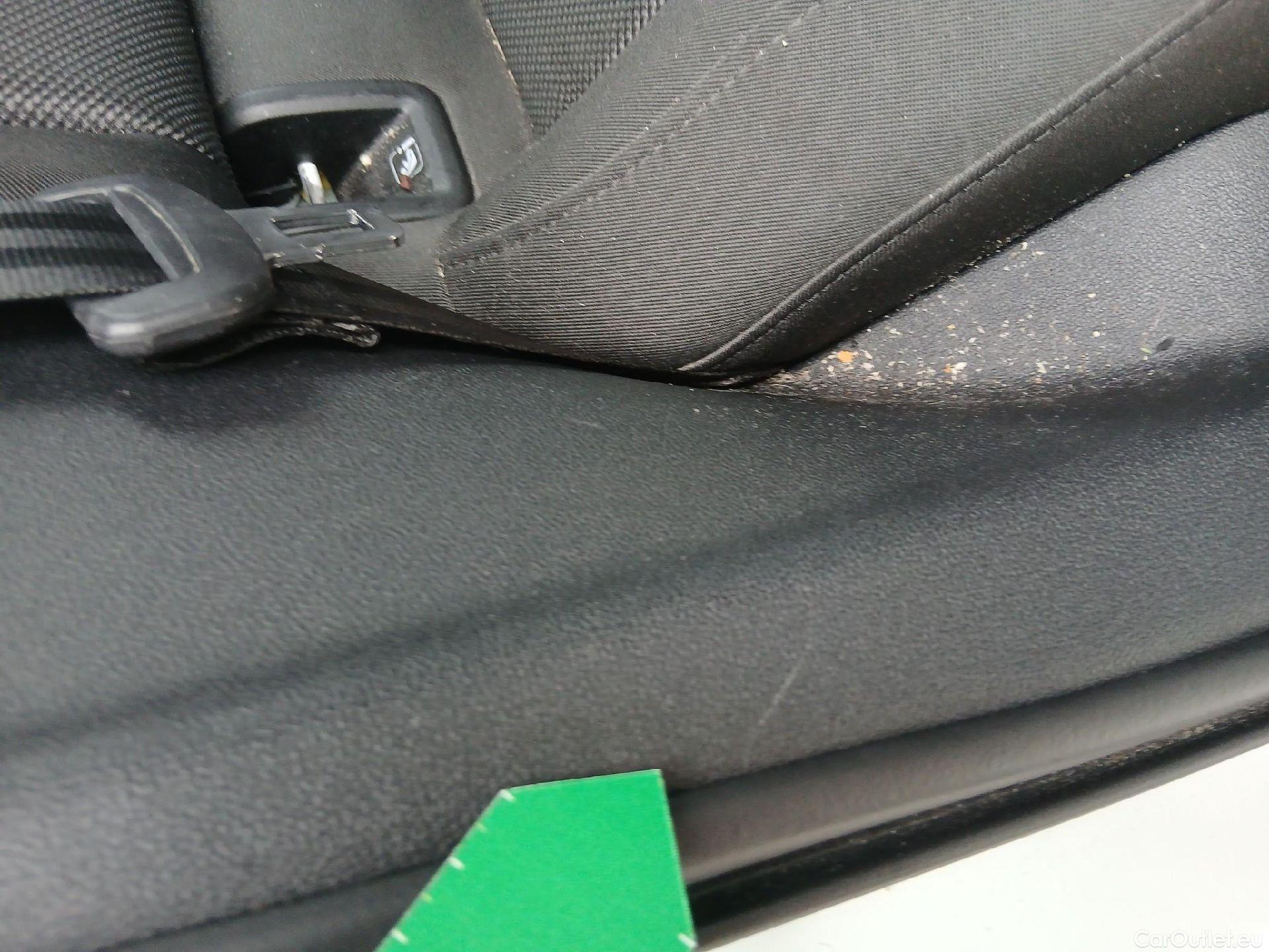  Audi  A3 AUDI  / 2020 / 5P / berlina con portón Sportback Advanced 30 TFSI 81kW Stron MildHybrid #37