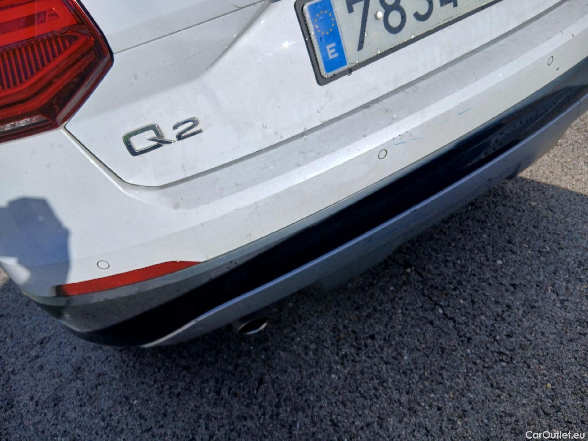  Audi  Q2 AUDI  / 2016 / 5P / todoterreno Design 30 TFSI 85kW (116CV) #41