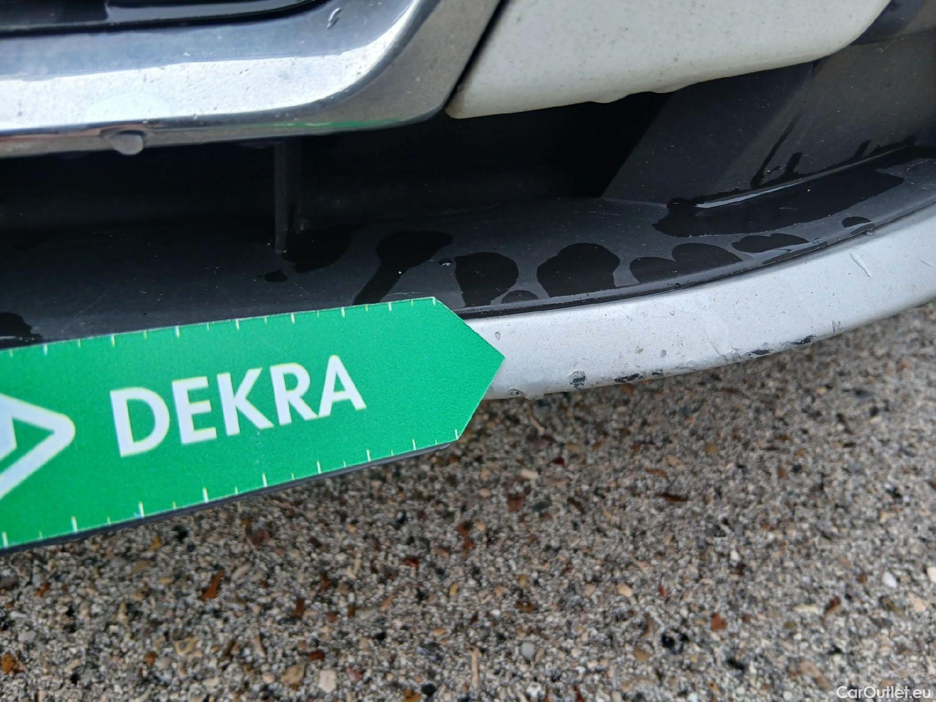  Audi  A3 AUDI  / 2020 / 5P / berlina con portón Sportback Advanced 30 TFSI 81kW Stron MildHybrid #8