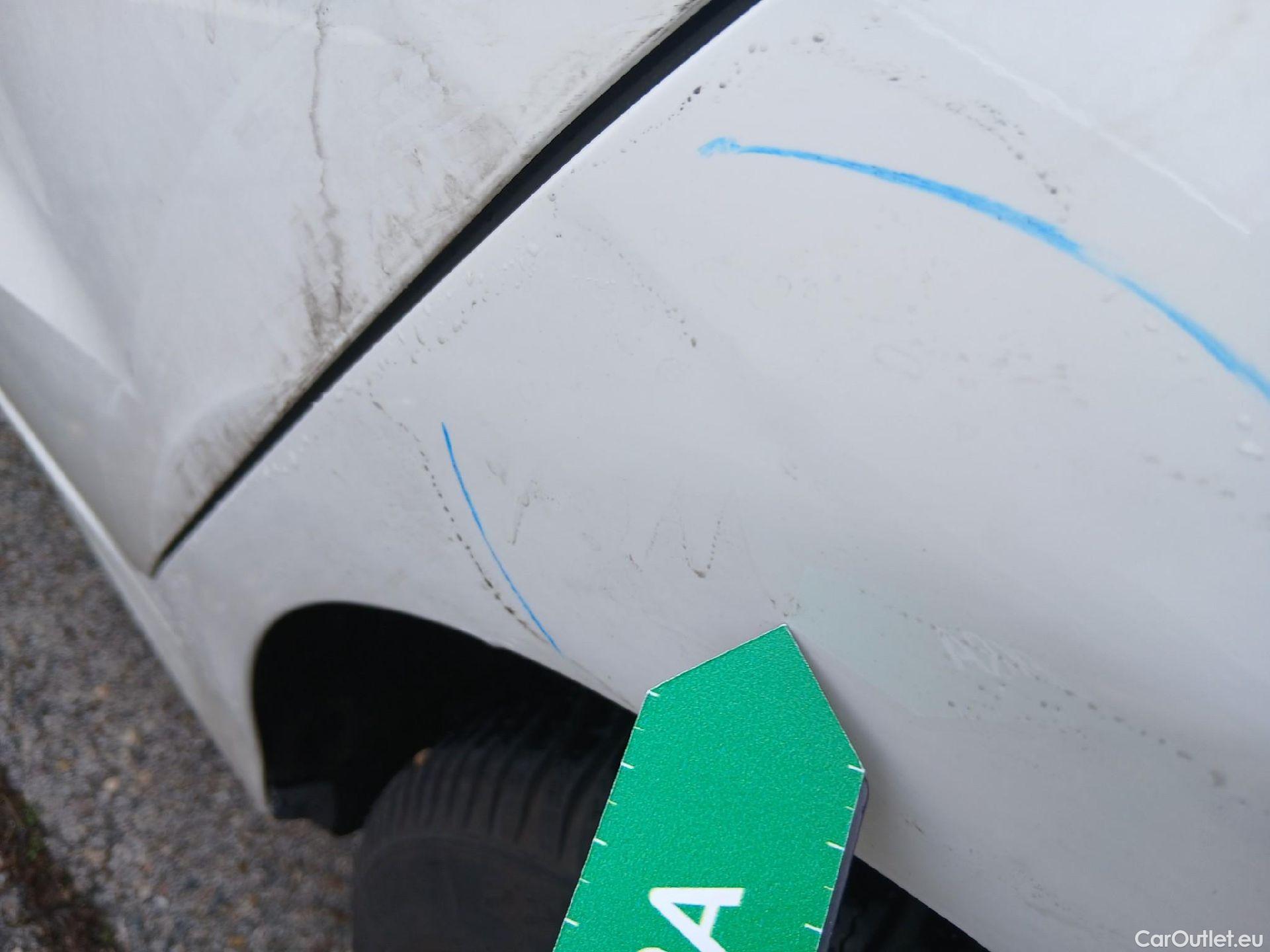  Audi  A3 AUDI  / 2020 / 5P / berlina con portón Sportback Advanced 30 TFSI 81kW Stron MildHybrid #25