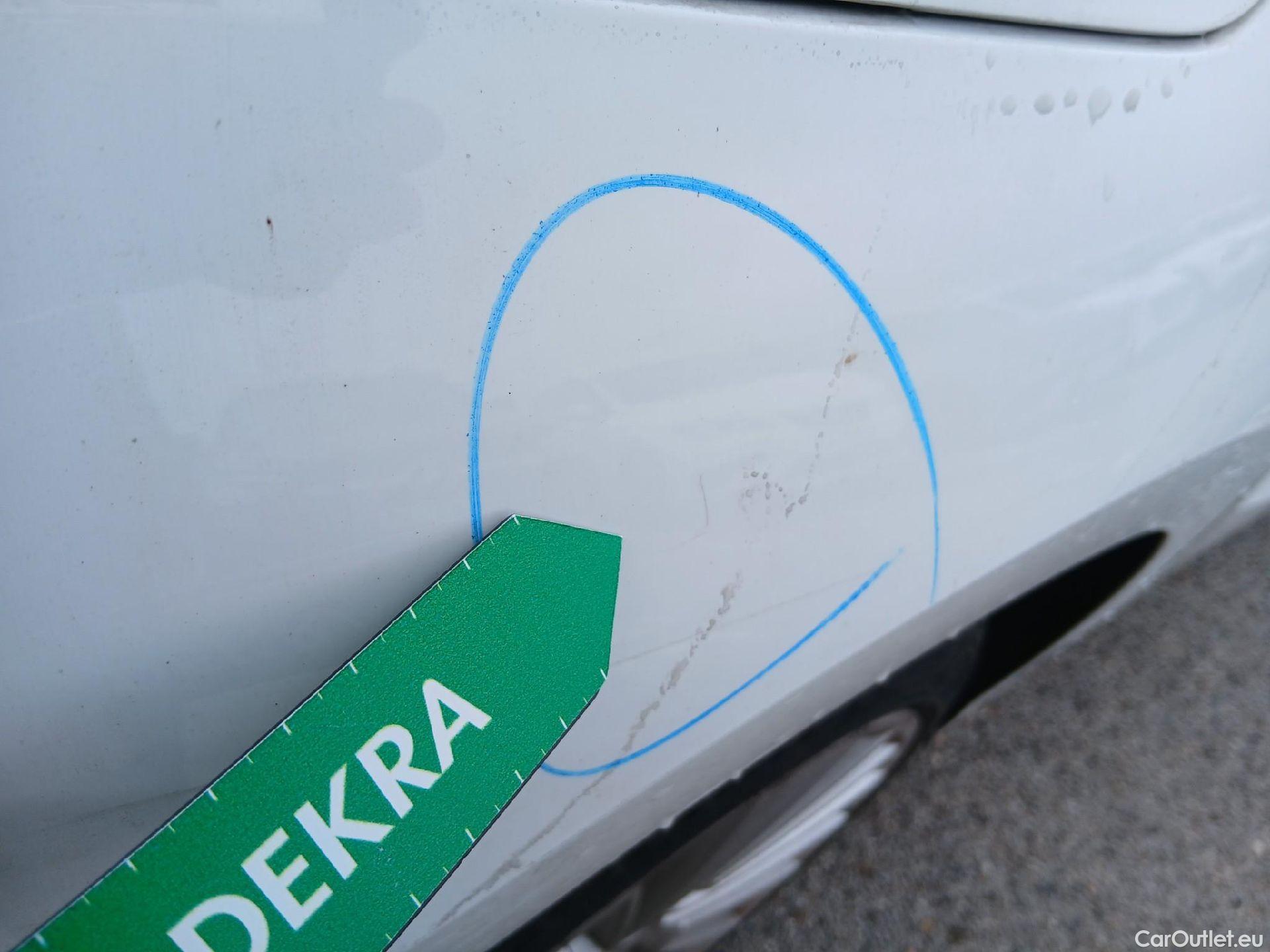  Audi  A3 AUDI  / 2020 / 5P / berlina con portón Sportback Advanced 30 TFSI 81kW Stron MildHybrid #33