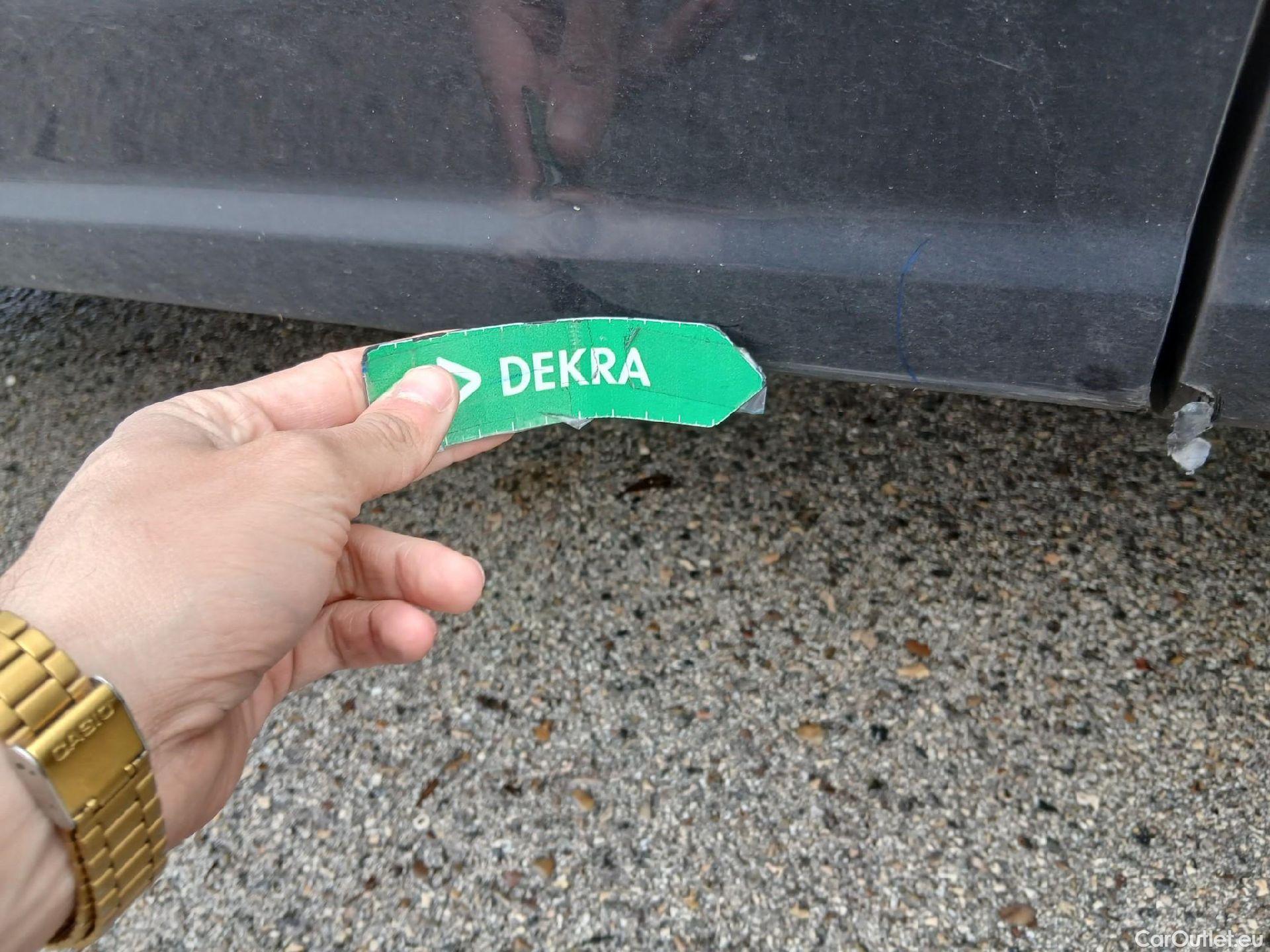  Audi  Q2 AUDI  / 2016 / 5P / todoterreno Design 30 TFSI 85kW (116CV) #24