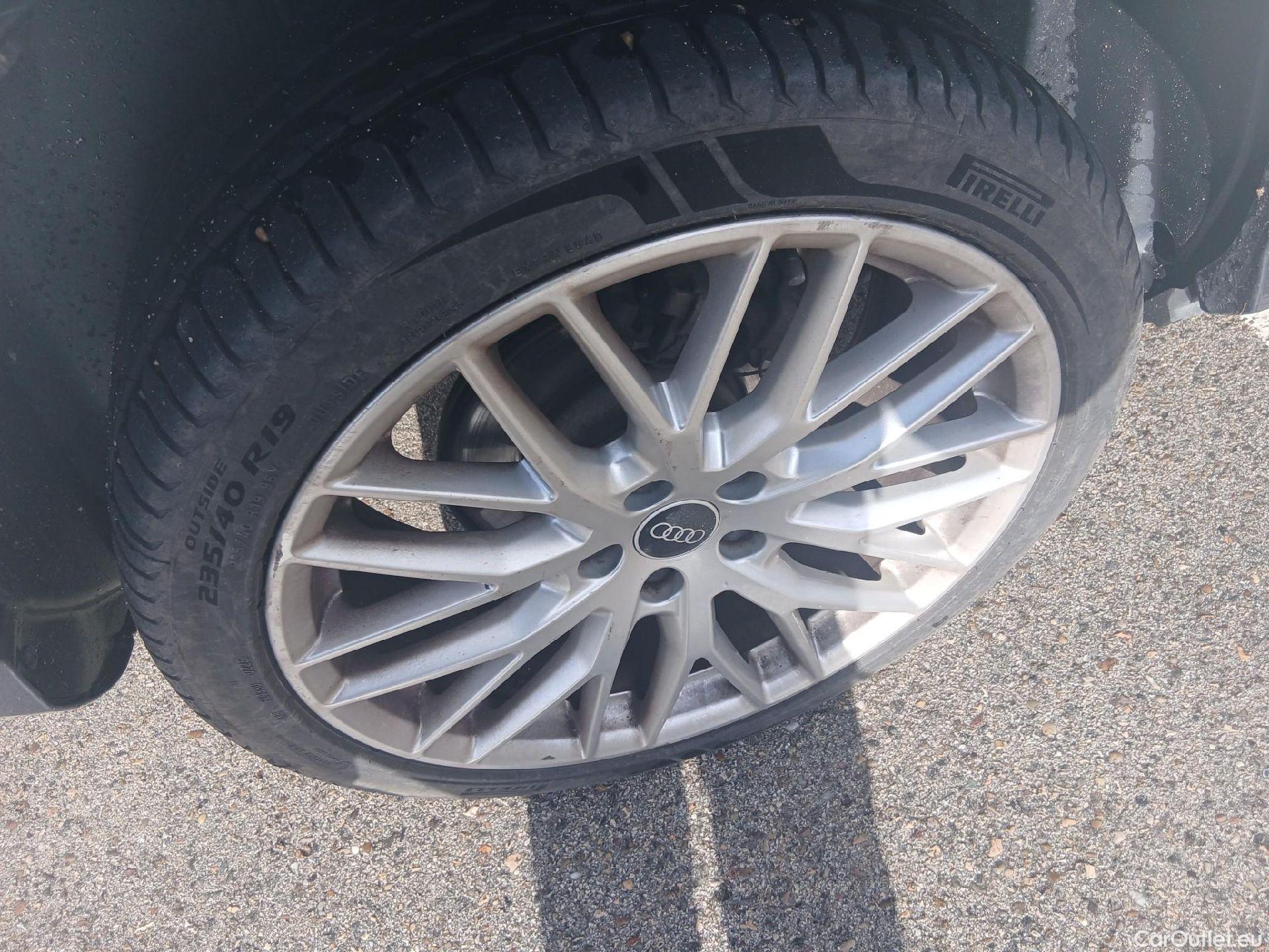  Audi  Q2 AUDI  / 2016 / 5P / todoterreno ALL-IN edit 30 TDI 85kW (116CV) S tronic(SP)(SL) #26