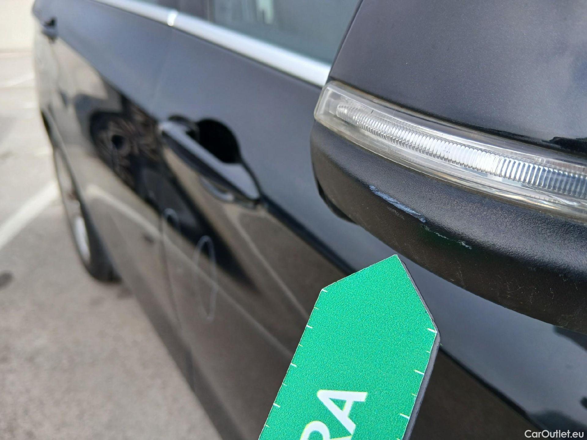  Bmw  Serie 2 BMW  Gran Tourer/2018/5P/monovolumen compacto 218d #46