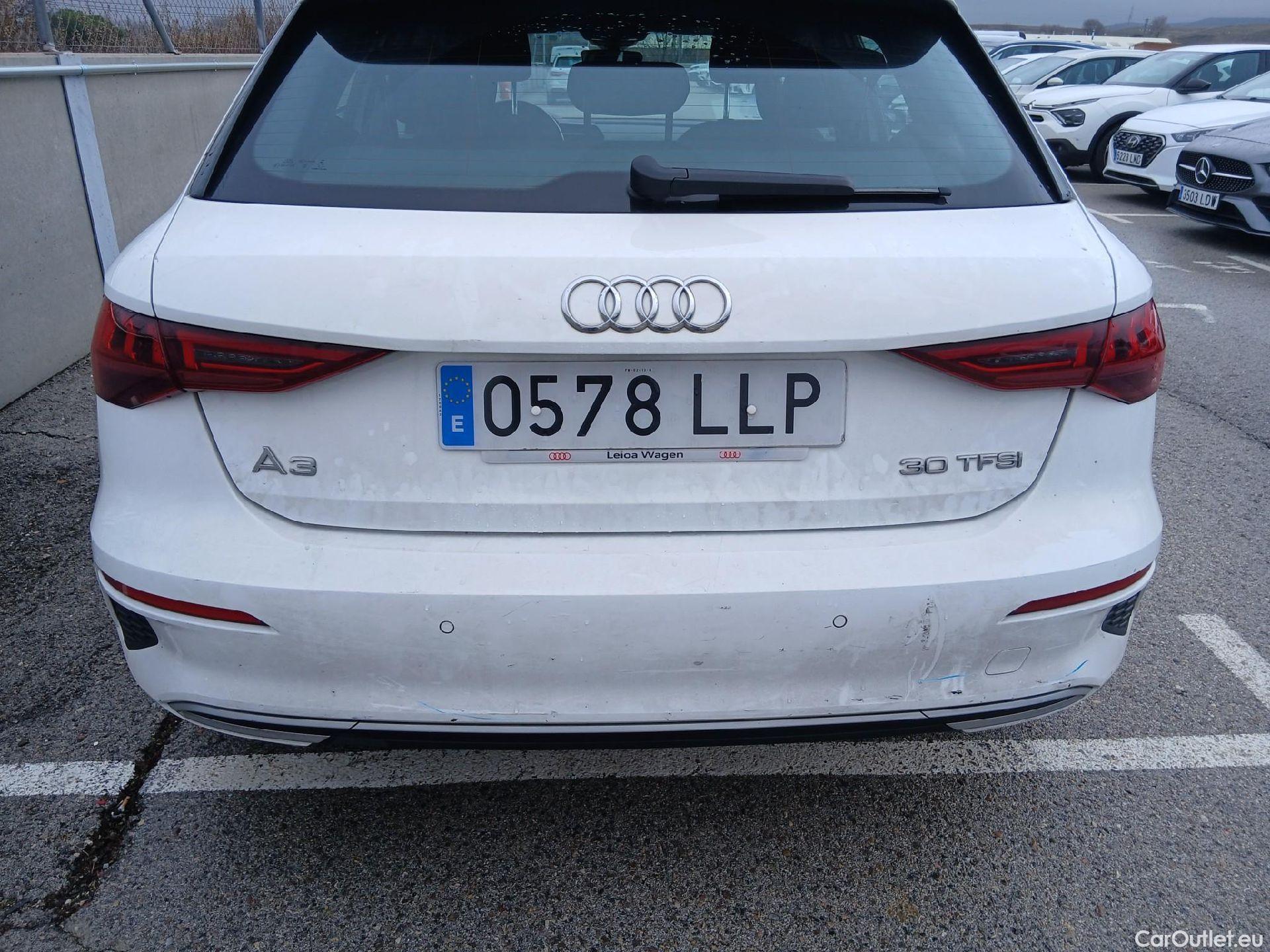  Audi  A3 AUDI  / 2020 / 5P / berlina con portón Sportback Advanced 30 TFSI 81kW Stron MildHybrid #26