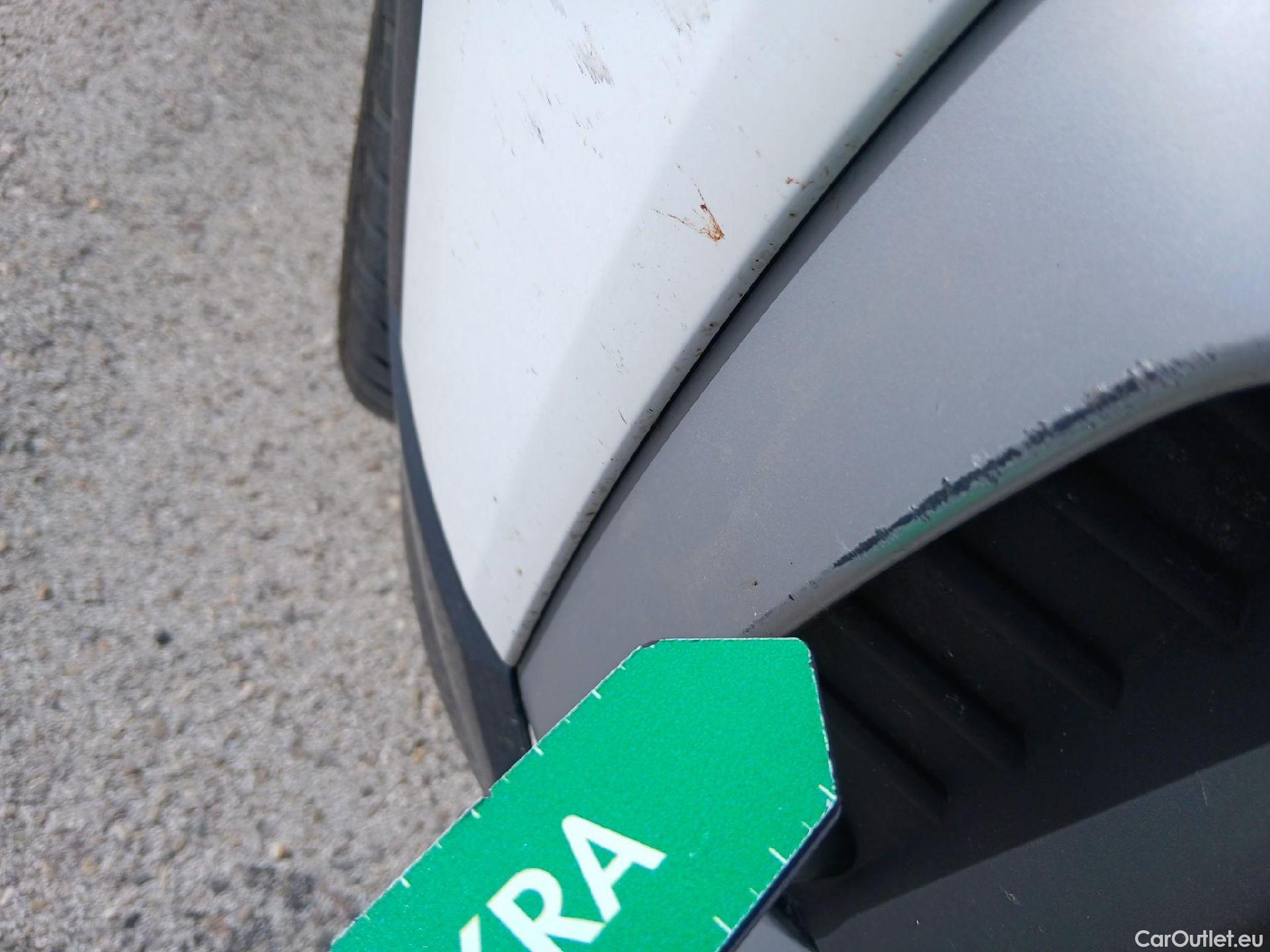  Audi  Q2 AUDI  / 2020 / 5P / todoterreno Advanced 35 TFSI 110kW (150CV) S tronic (AC) #6