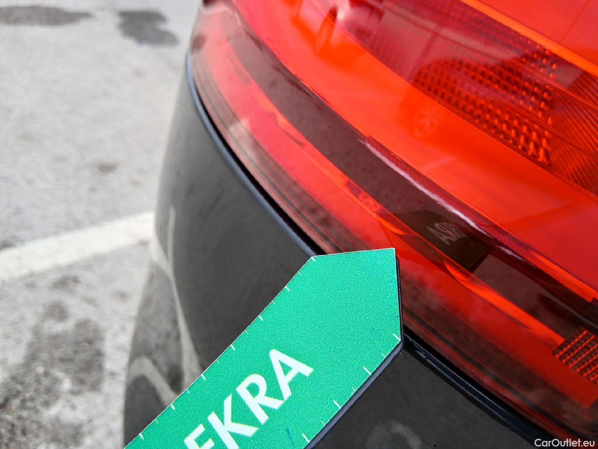  Bmw  Serie 2 BMW  Gran Tourer/2018/5P/monovolumen compacto 218d #26