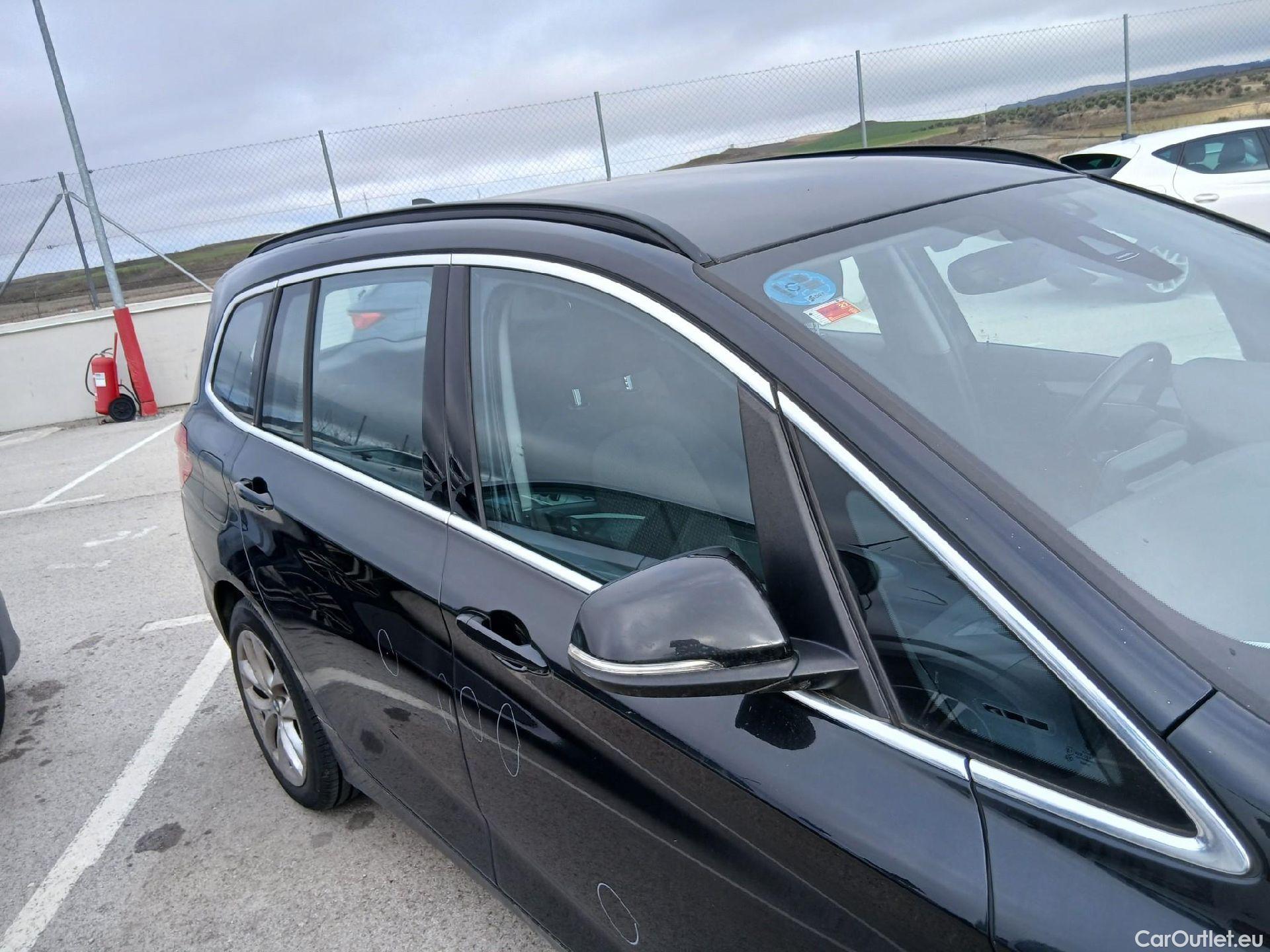  Bmw  Serie 2 BMW  Gran Tourer/2018/5P/monovolumen compacto 218d #51