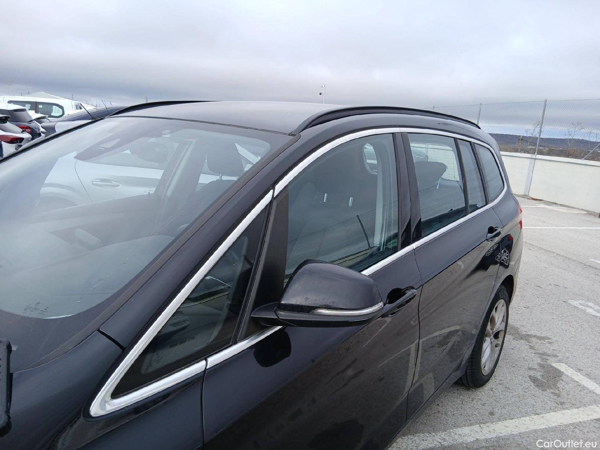  Bmw  Serie 2 BMW  Gran Tourer/2018/5P/monovolumen compacto 218d #49