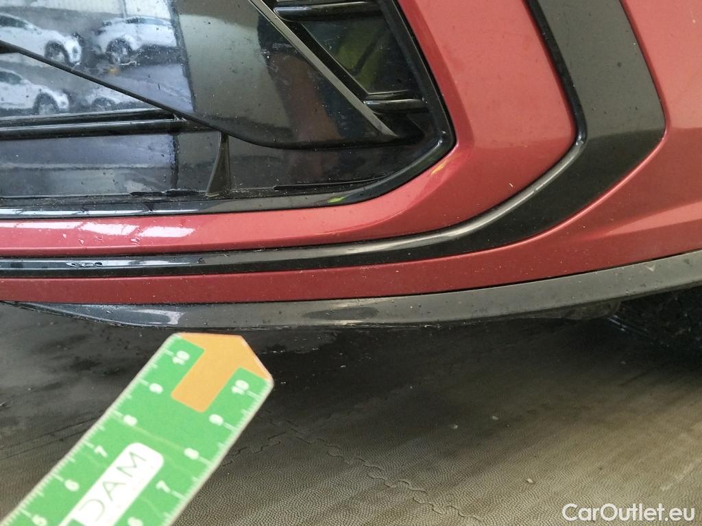  Volkswagen  Golf  VOLKSWAGEN / 2020 / 5P / berlina con portón R-Line 2.0 TDI 110kW (150CV) DSG #9