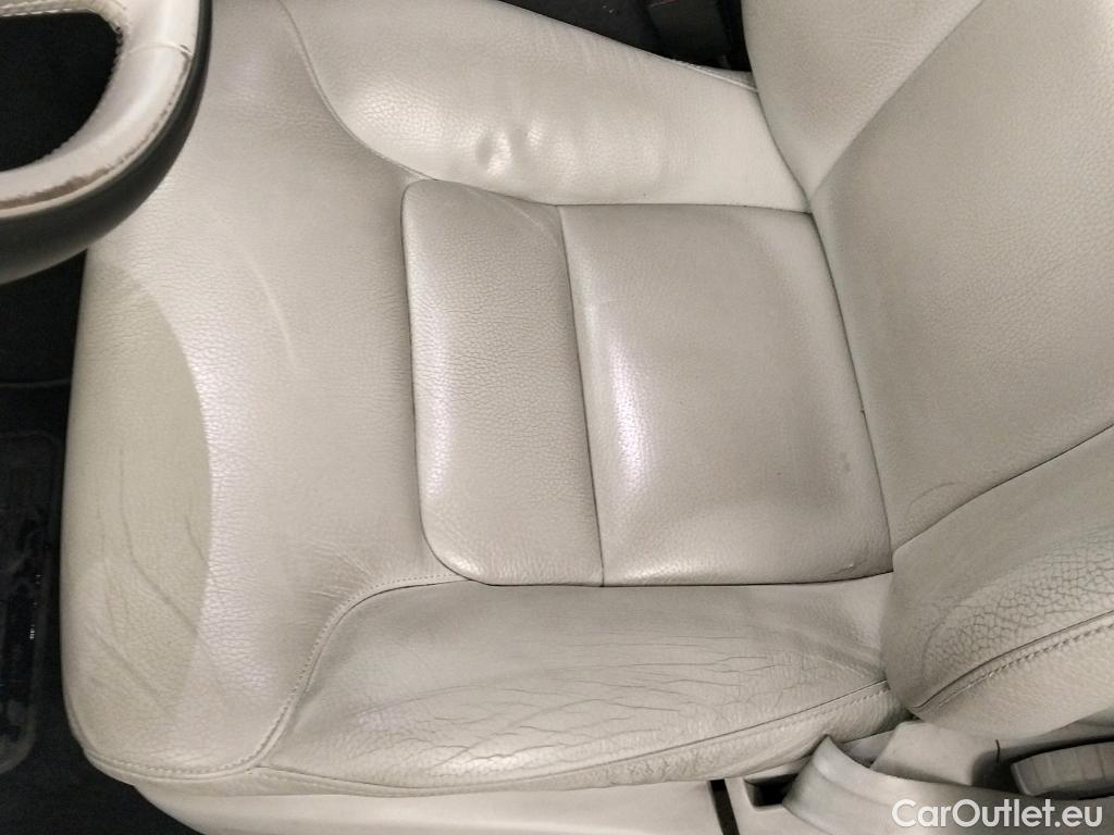  Volvo  XC60 VOLVO  / 2017 / 5P / todoterreno 2.0 T4 Business Plus Auto (CX) #3