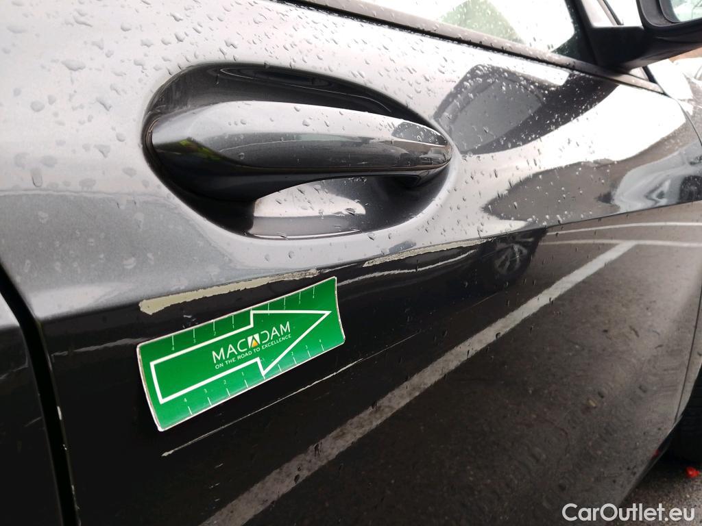  Bmw  Serie 1 BMW  / 2019 / 5P / berlina con portón 118i #18