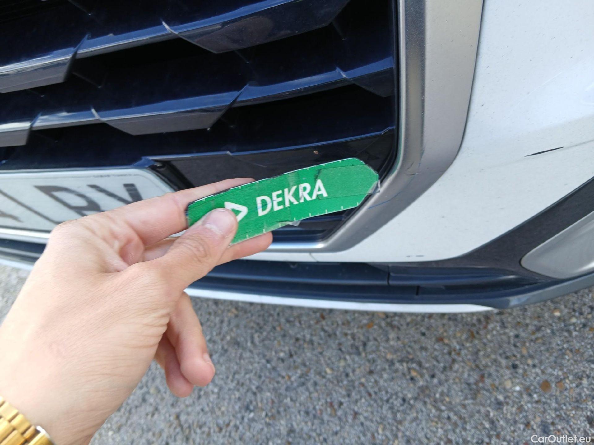  Audi  Q2 AUDI  / 2016 / 5P / todoterreno Design 30 TFSI 85kW (116CV) #7