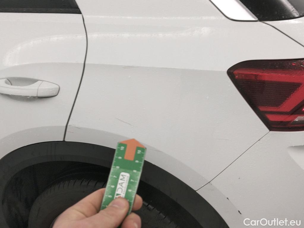  Volkswagen  T-ROC VOLKSWAGEN  / 2017 / 5P / todoterreno Sport 1.5 TSI 110kW (150CV) DSG #18