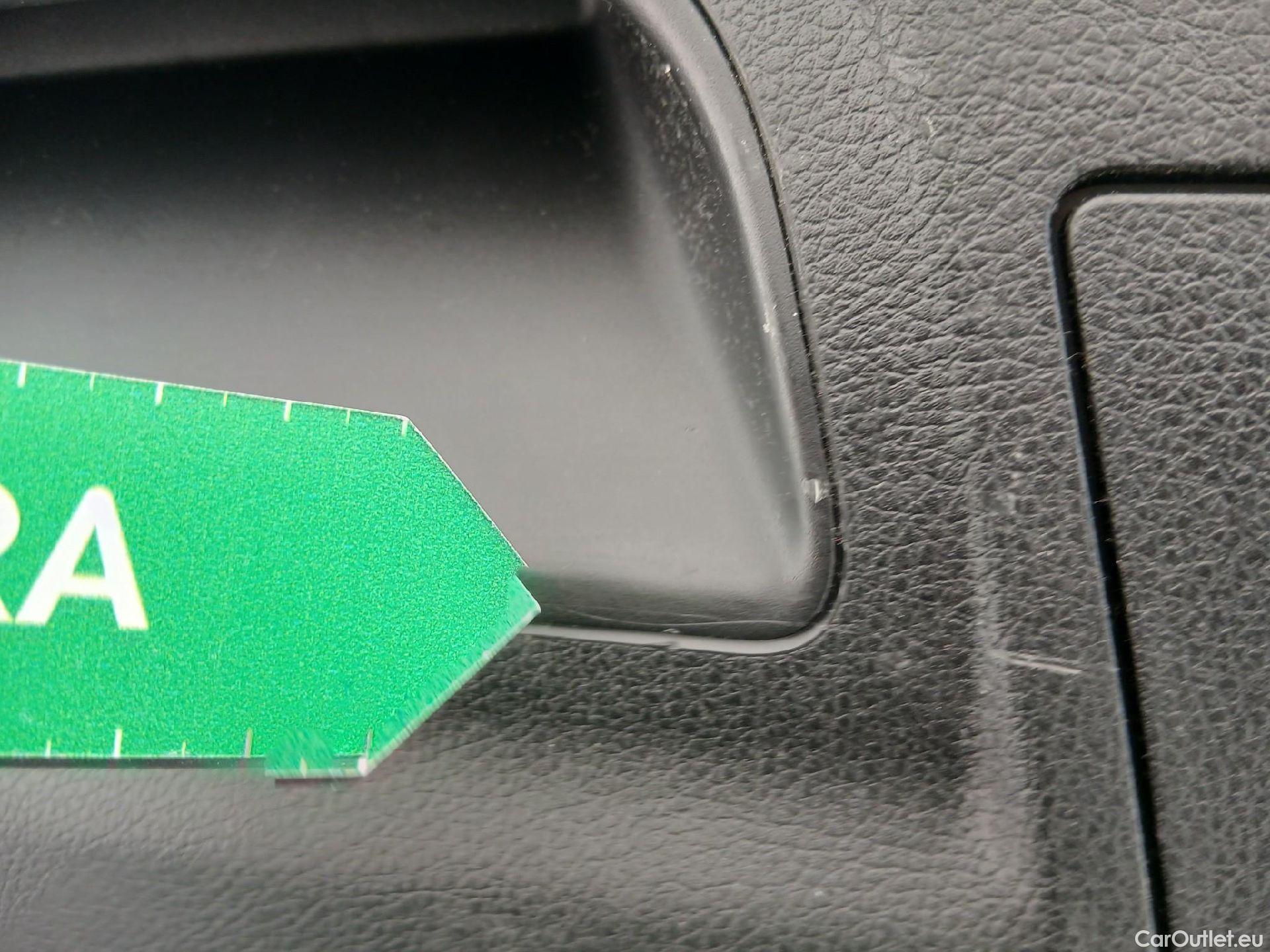  Bmw  Serie 2 BMW  Gran Tourer/2018/5P/monovolumen compacto 218d #27