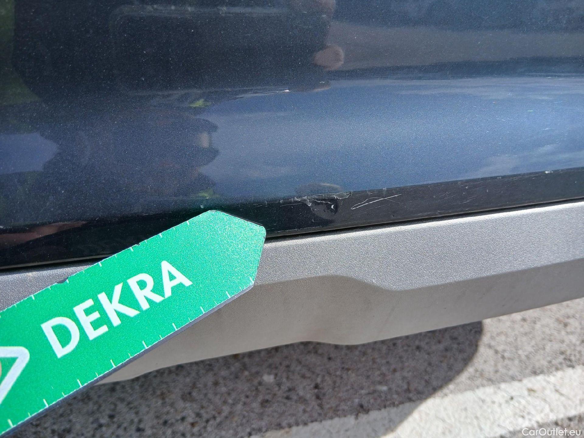  Audi  Q2 AUDI  / 2020 / 5P / todoterreno Advanced 35 TFSI 110kW (150CV) S tronic (AC) #36