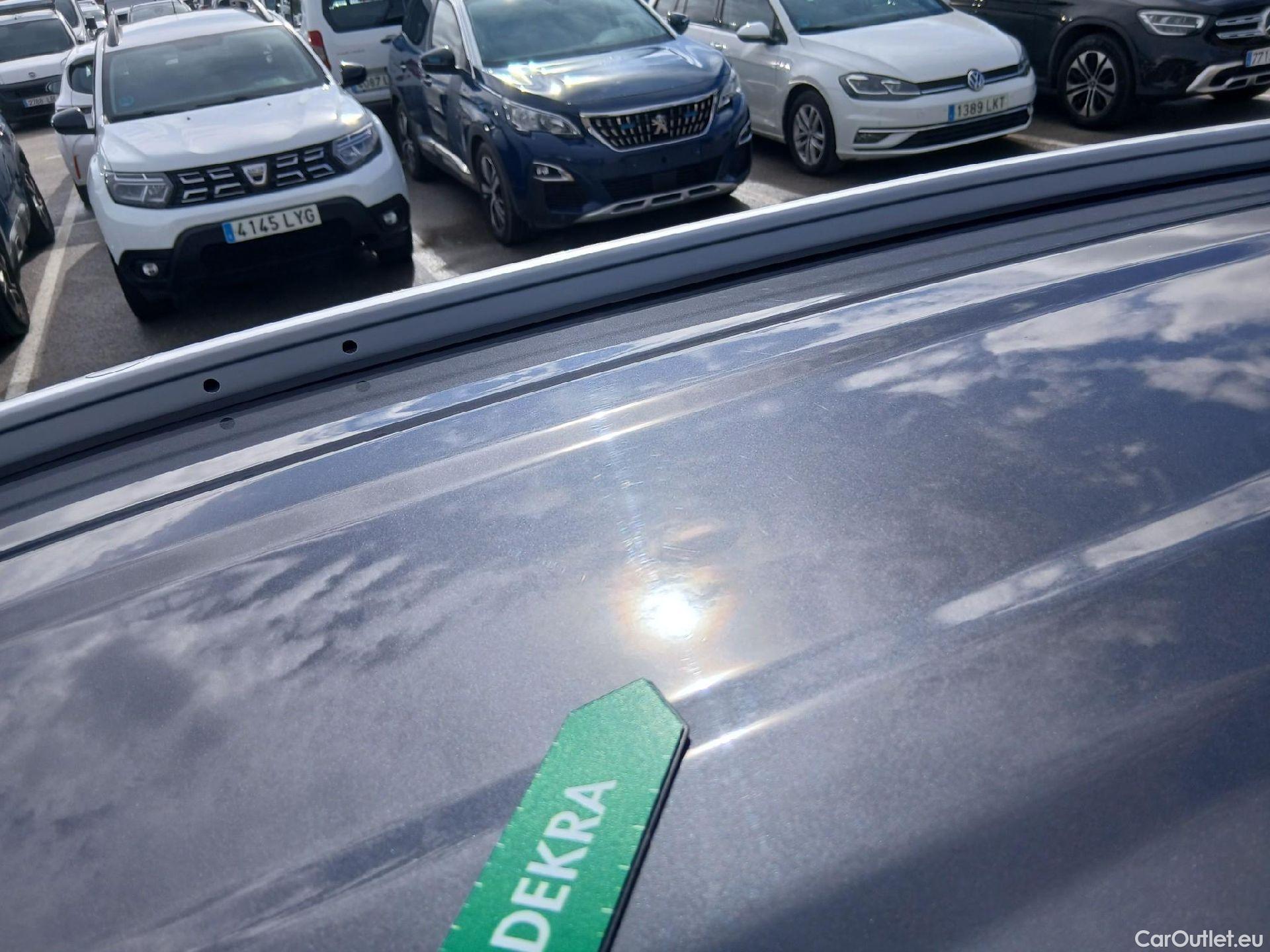  Hyundai  Tucson HYUNDAI  / 2018 / 5P / todoterreno 1.6 CRDI 85kW (116CV) 48V Tecno 4X2 #54