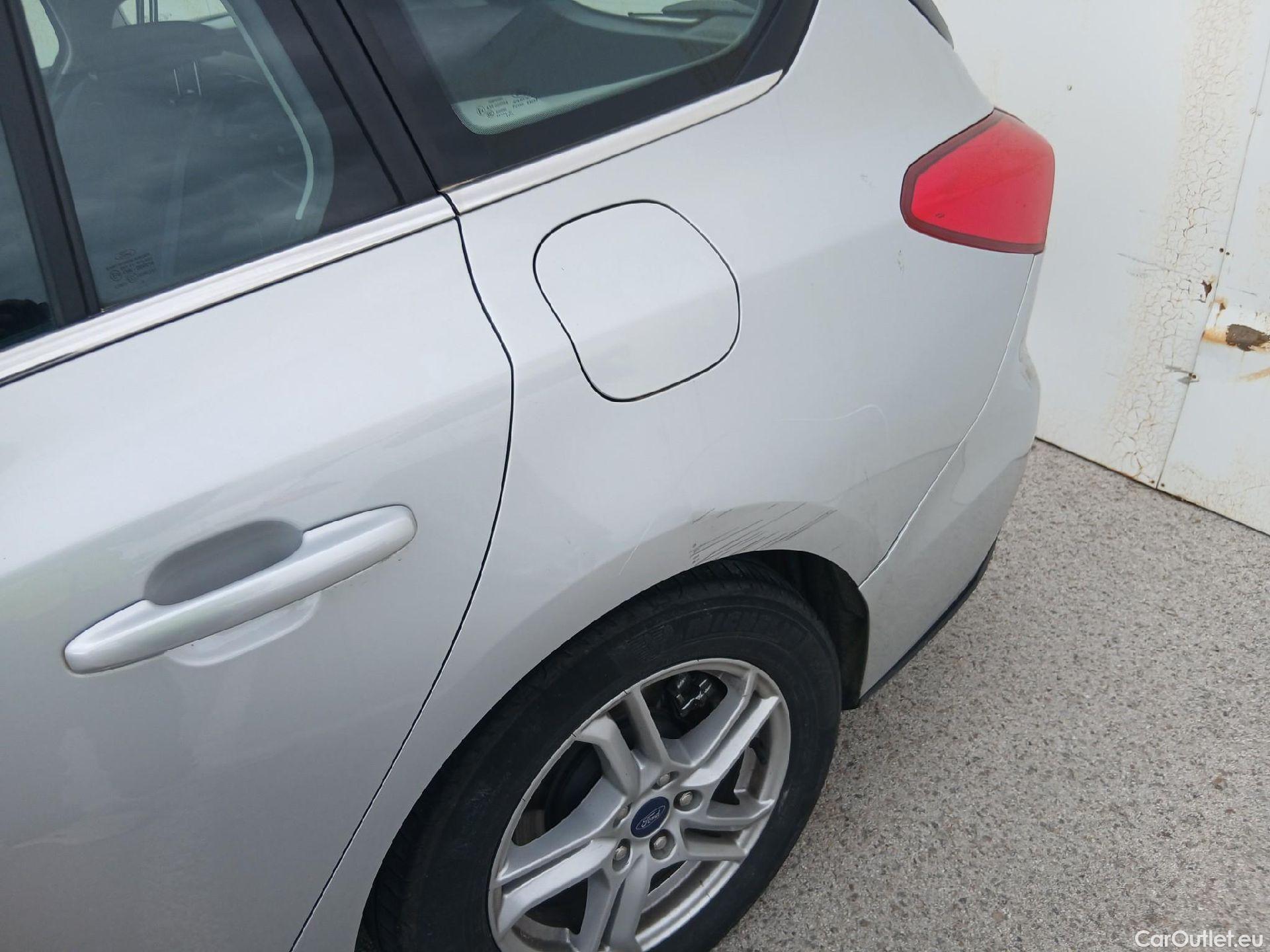  Ford  Focus FORD  / 2018 / 5P / familiar 1.5 Ecoblue 88kW Trend+ SB #5