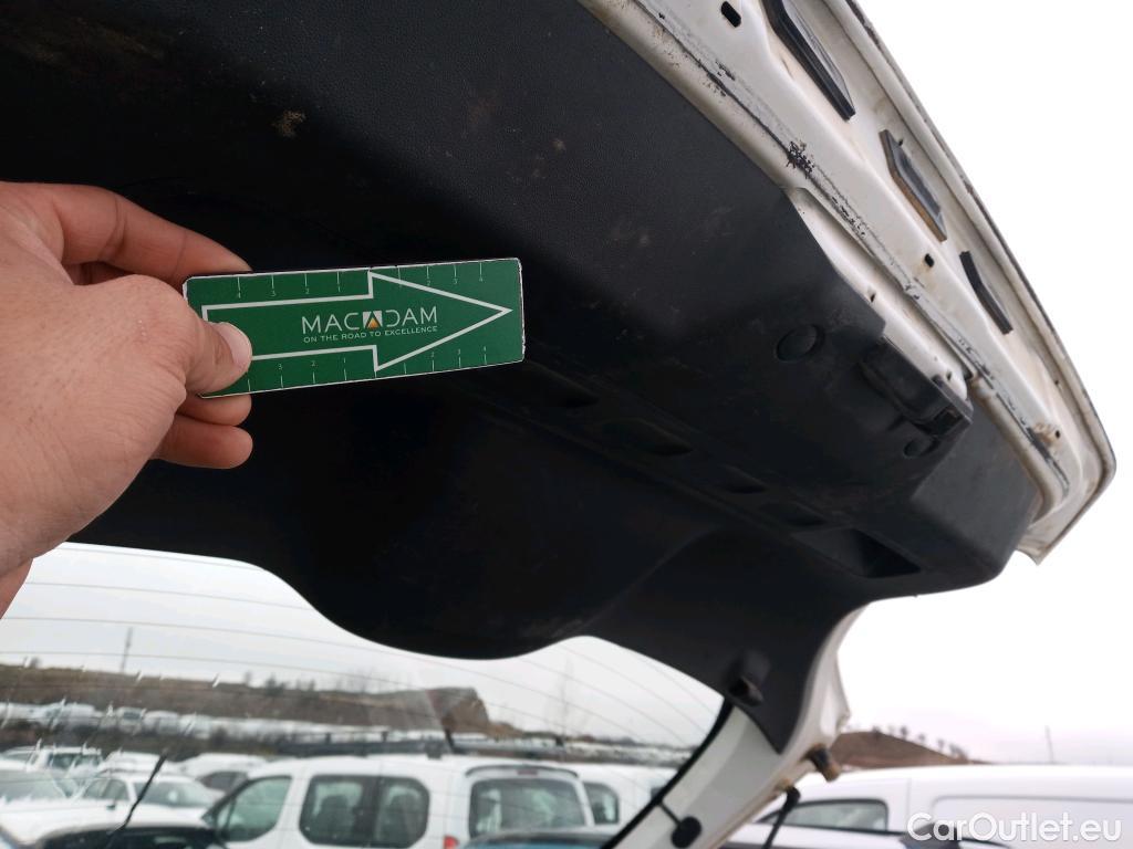  Citroen  C3 CITROEN  / 2020 / 5P / berlina con portón PureTech 60kW (83CV) Feel Pack (CX) #17