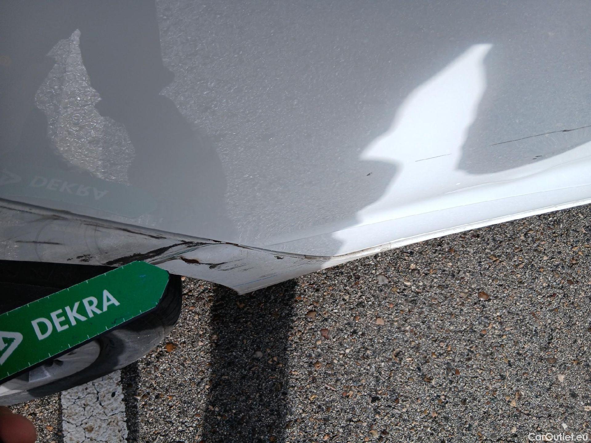  Hyundai  i20 HYUNDAI  / 2020 / 5P / berlina con portón 1.0 TGDI 74kW (100CV) 48V Essence #27